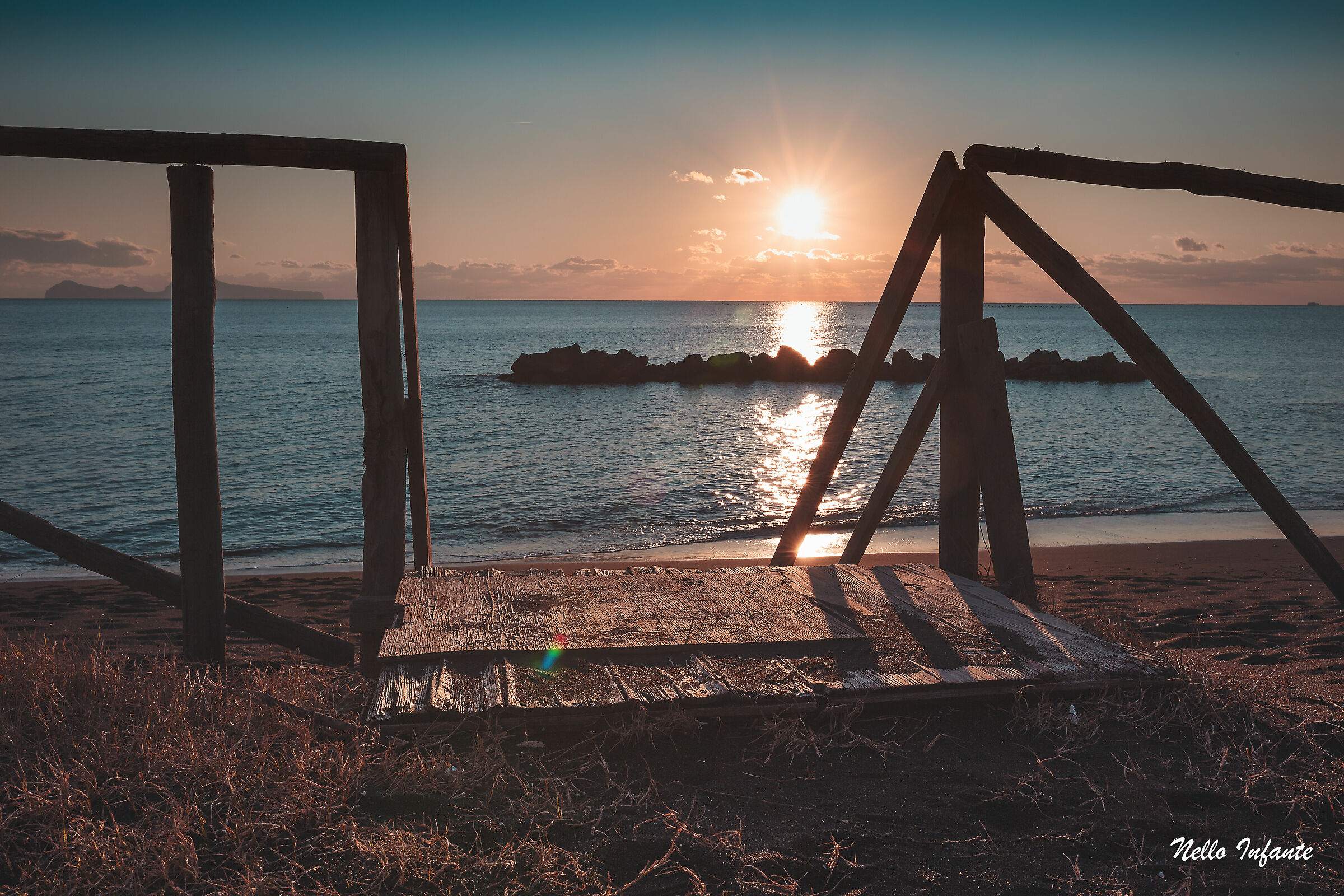 Tramonto a Torre del Greco