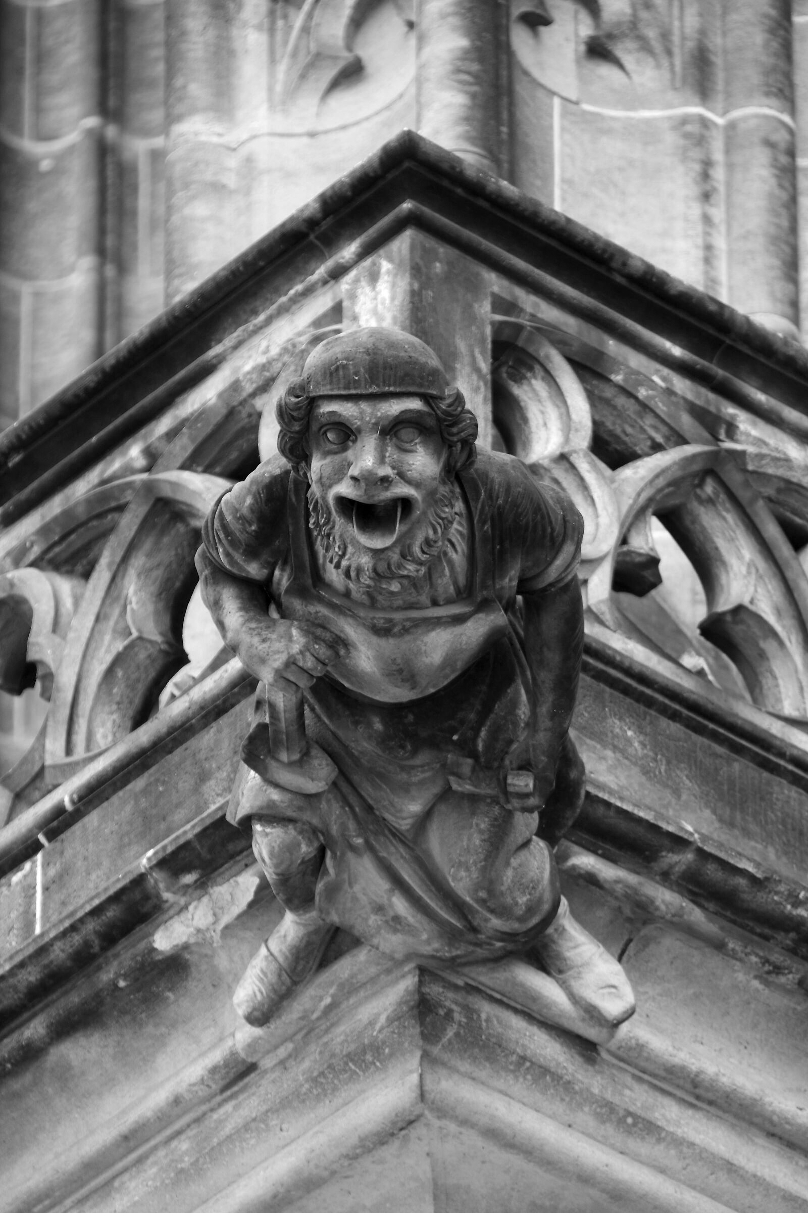 Gargoyle - S. Vito, Prague - outdoors