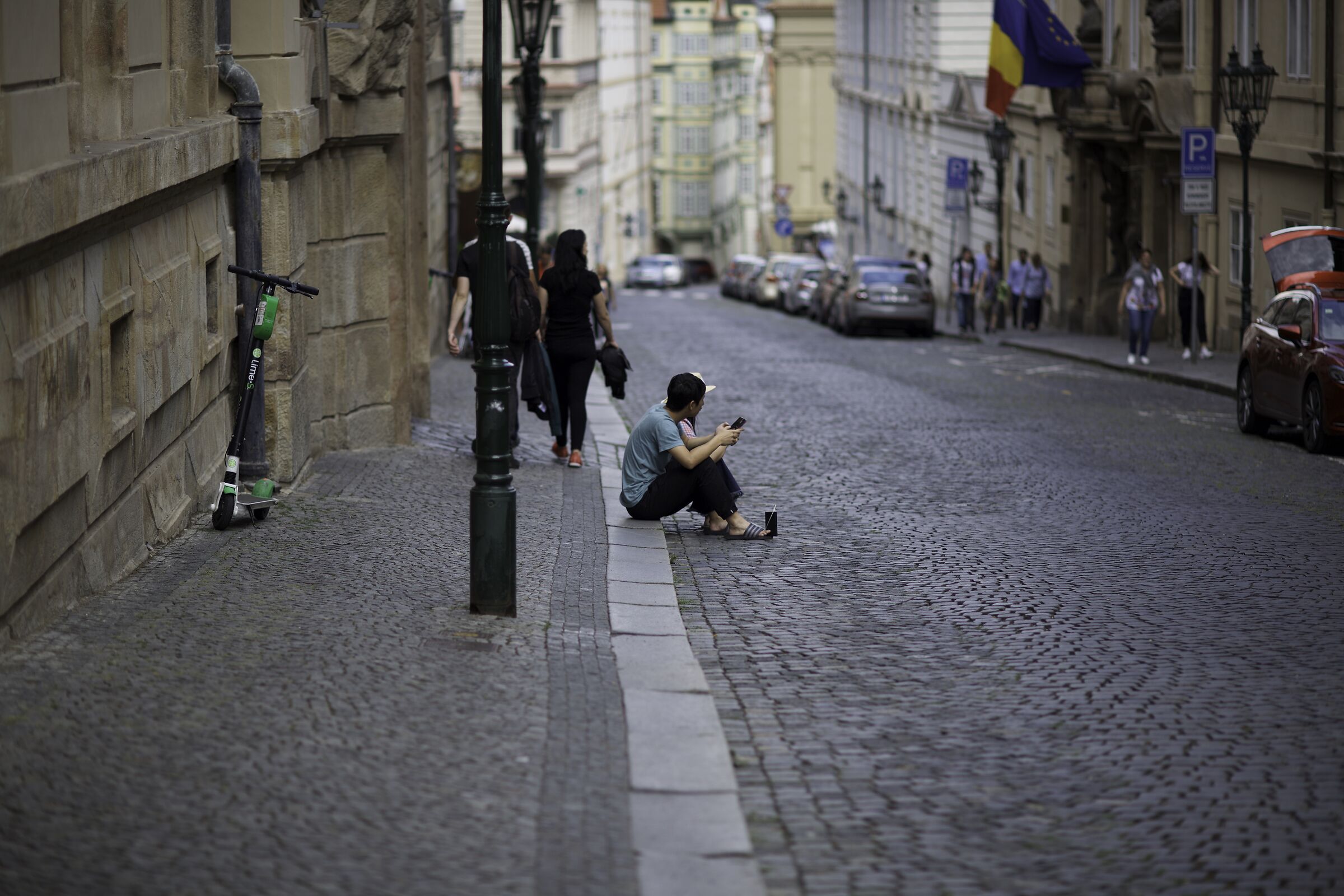 Sore feet street photography in Prague 2019
