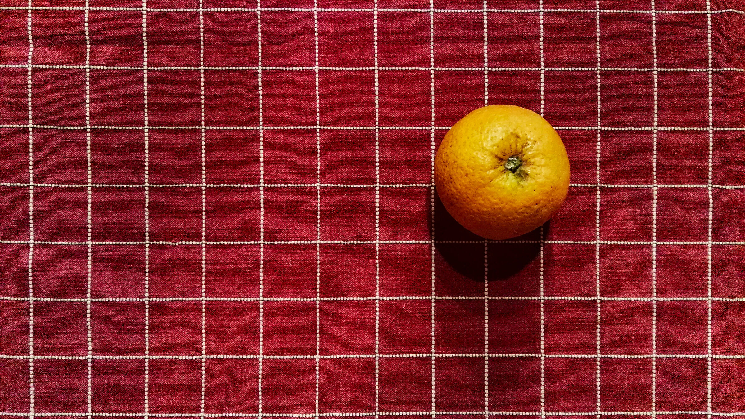 Arancia su quadrati...