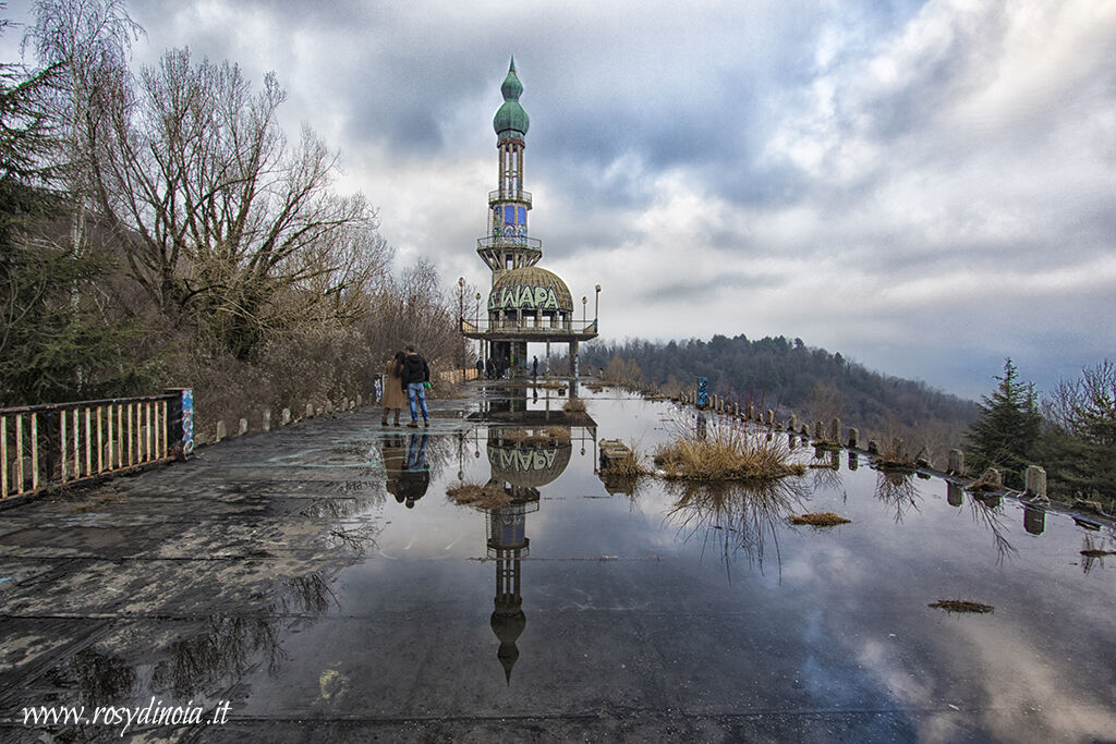 Quel che resta di Consonno...