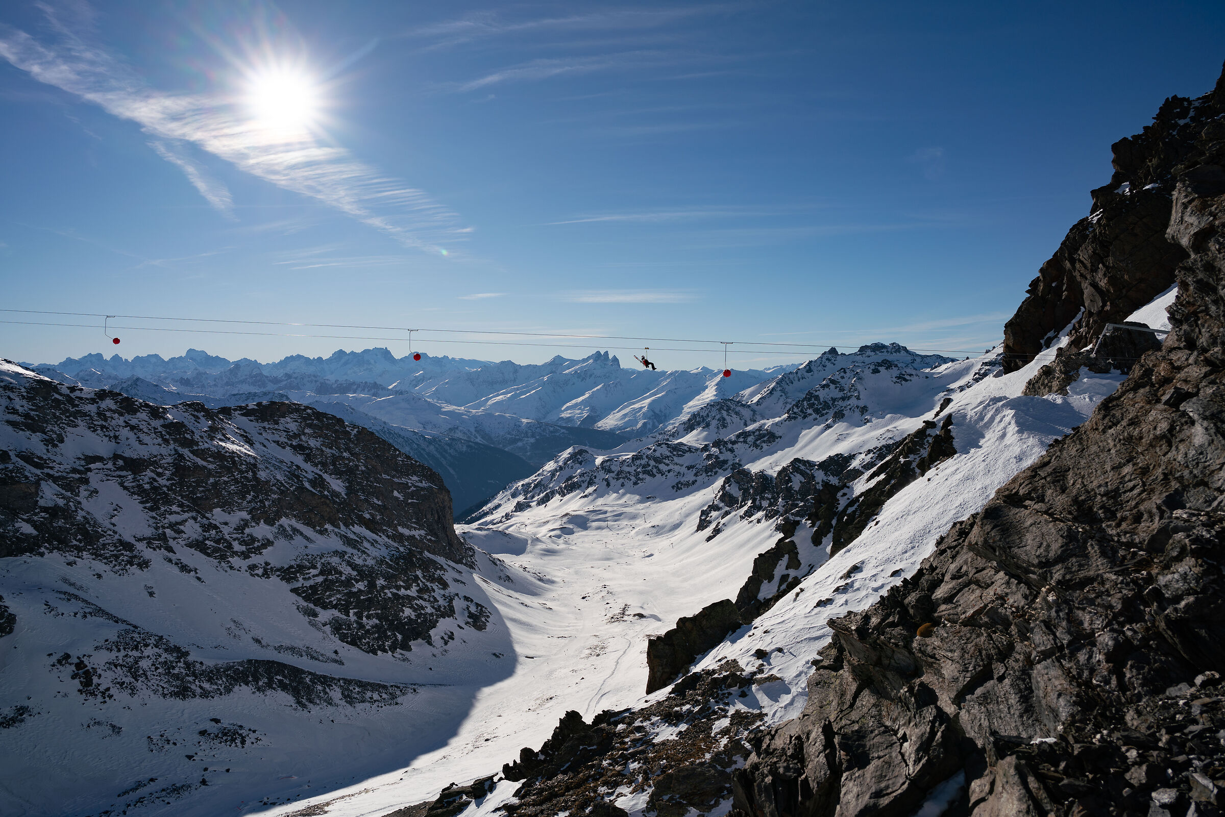 Dal Col de Thorens, la Tyrolienne