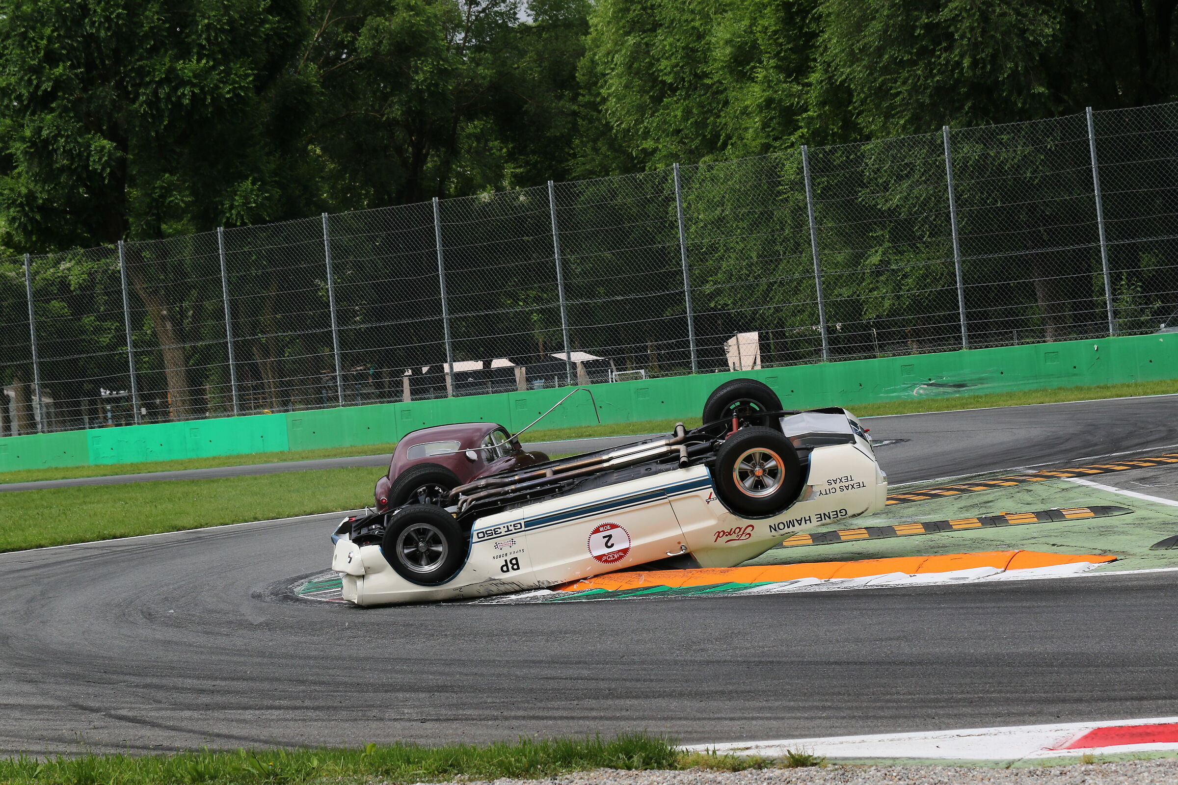 Capriola scours the moment