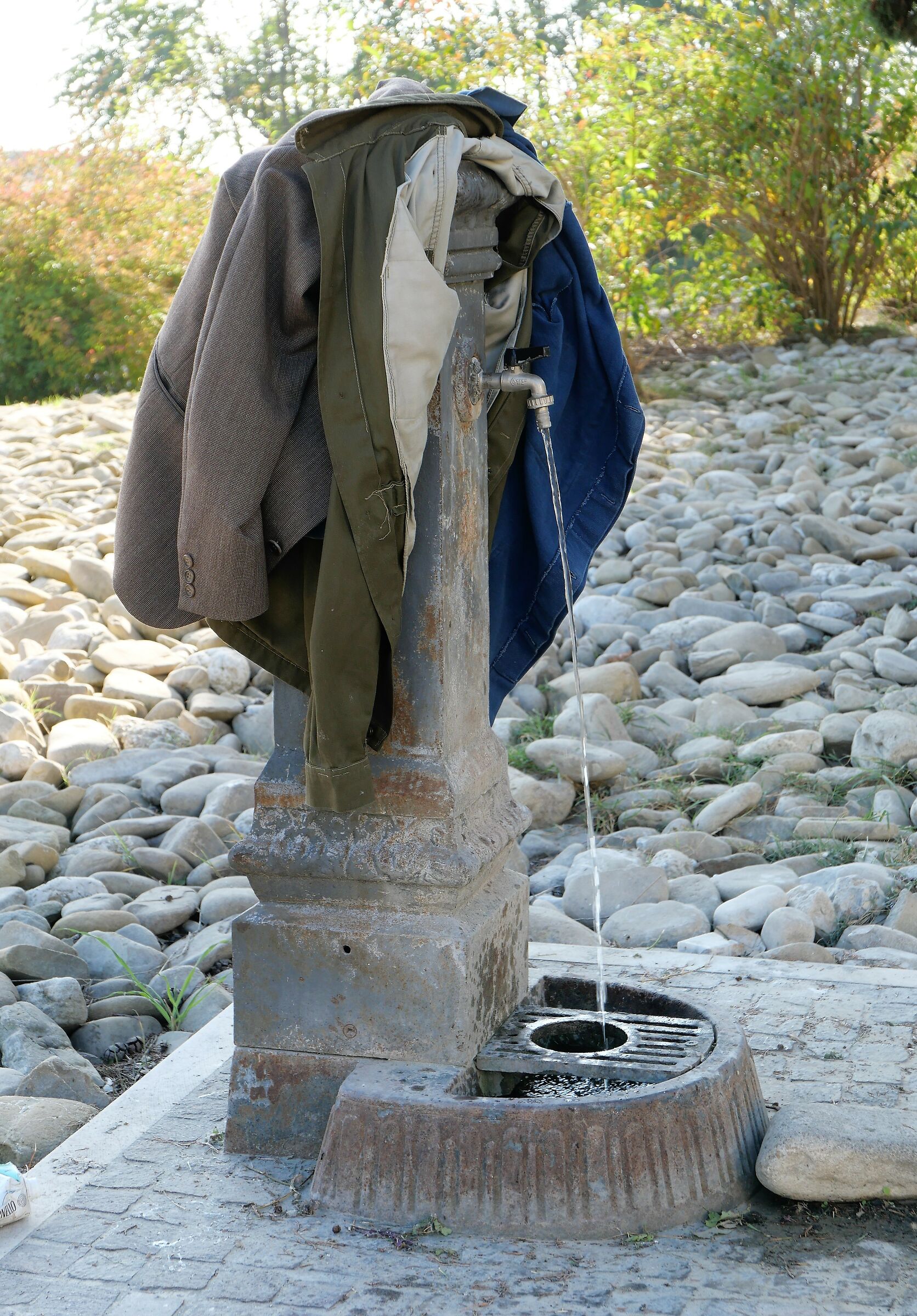 ?! A historic Fountain is not offended!