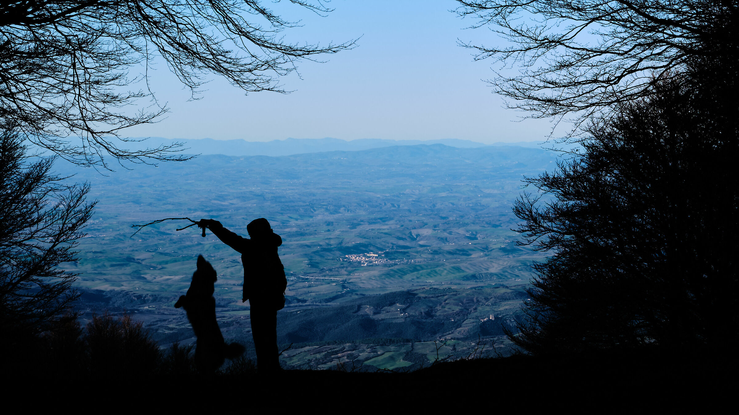 Giocando con un amico