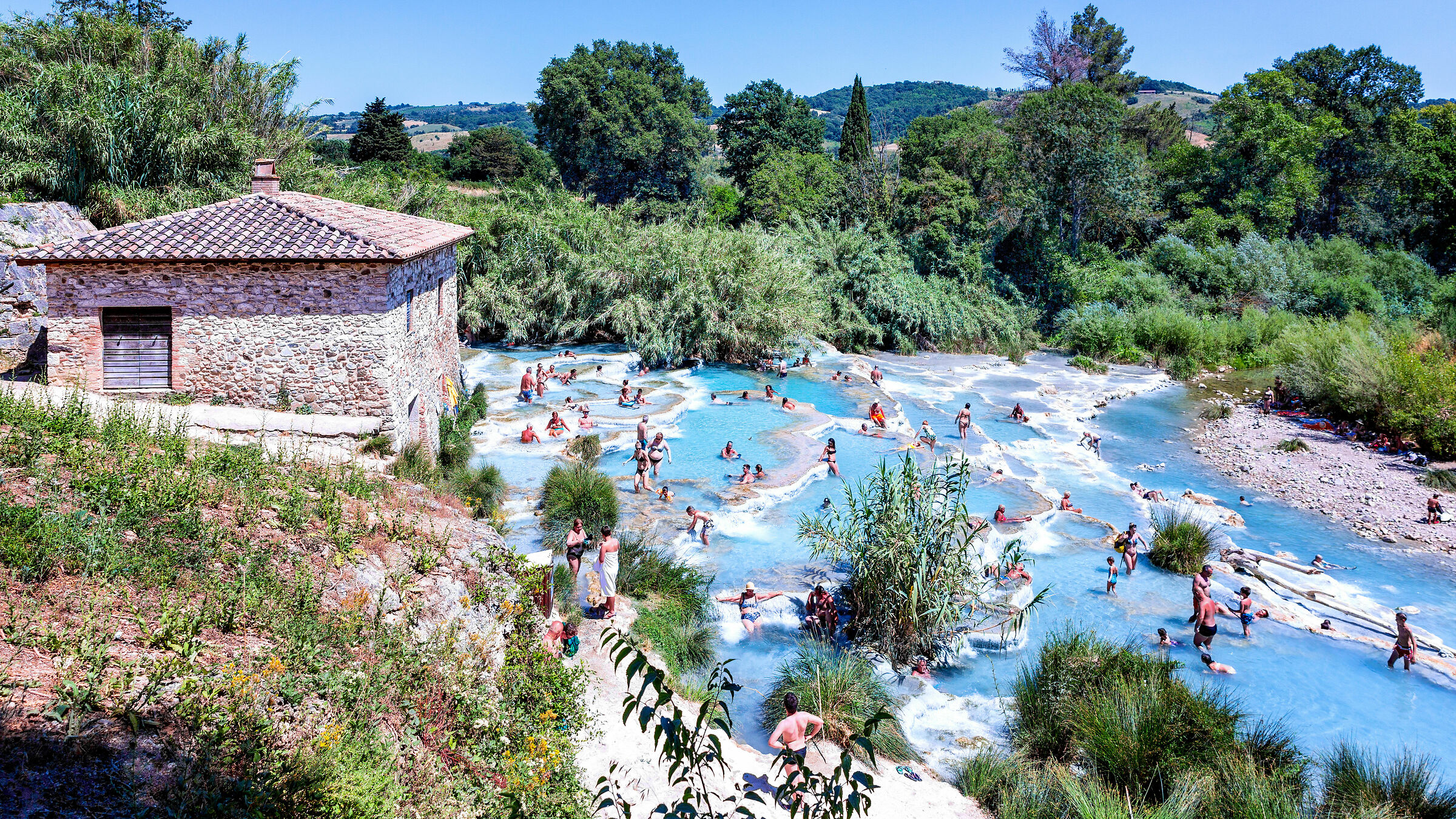 Saturnia