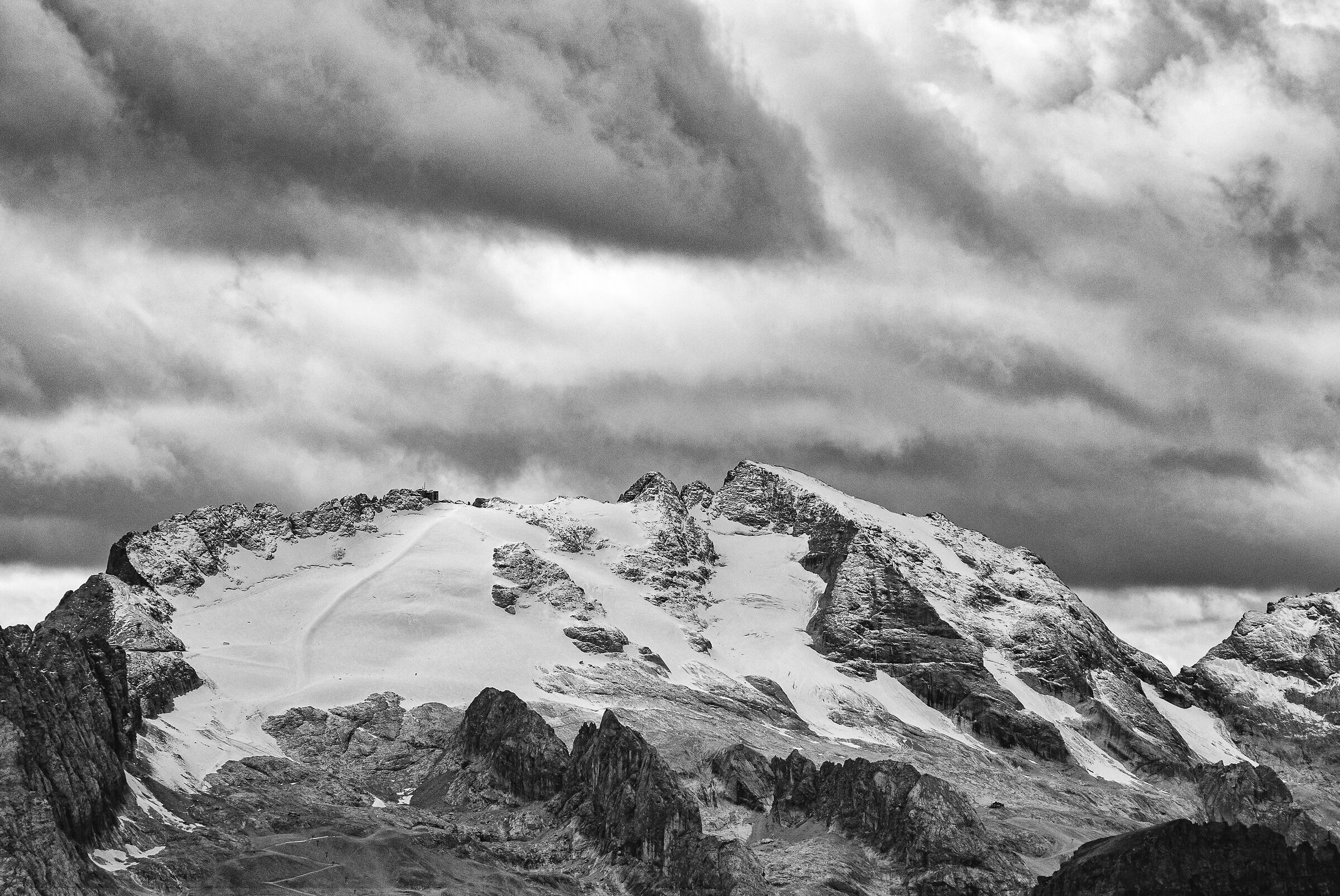 Marmolada vista dal Rifugio Lagazuoi