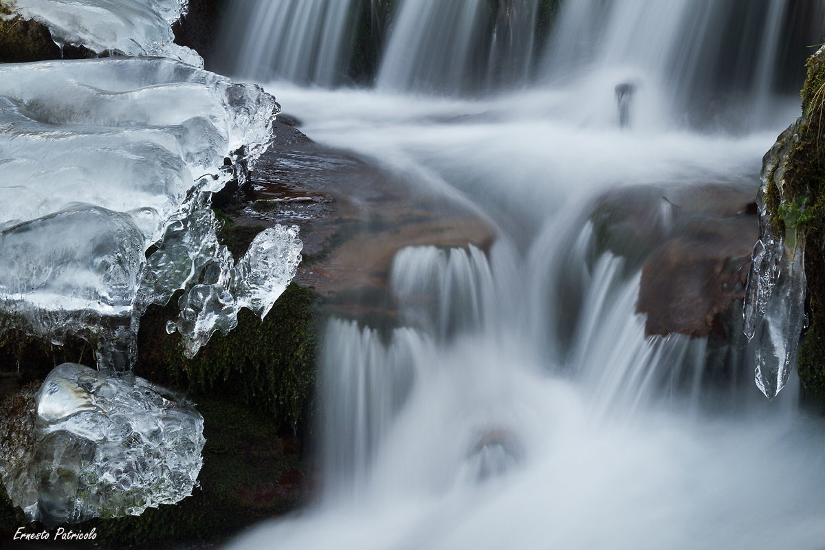 Ice shapes and aqua games c