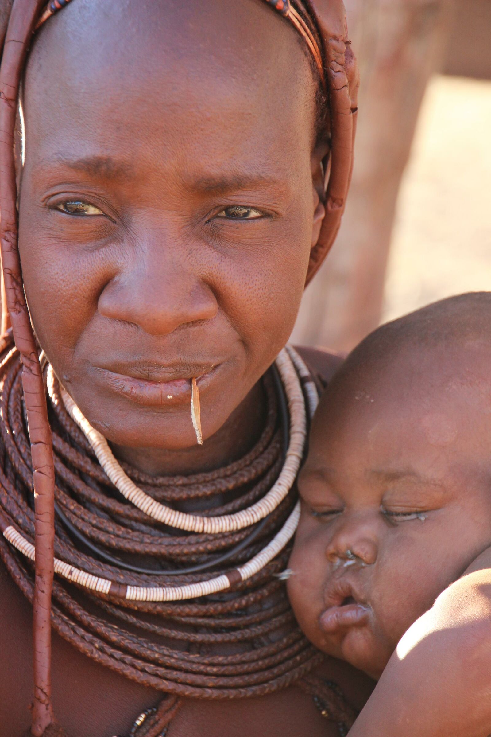 Donna Himba con bimbo