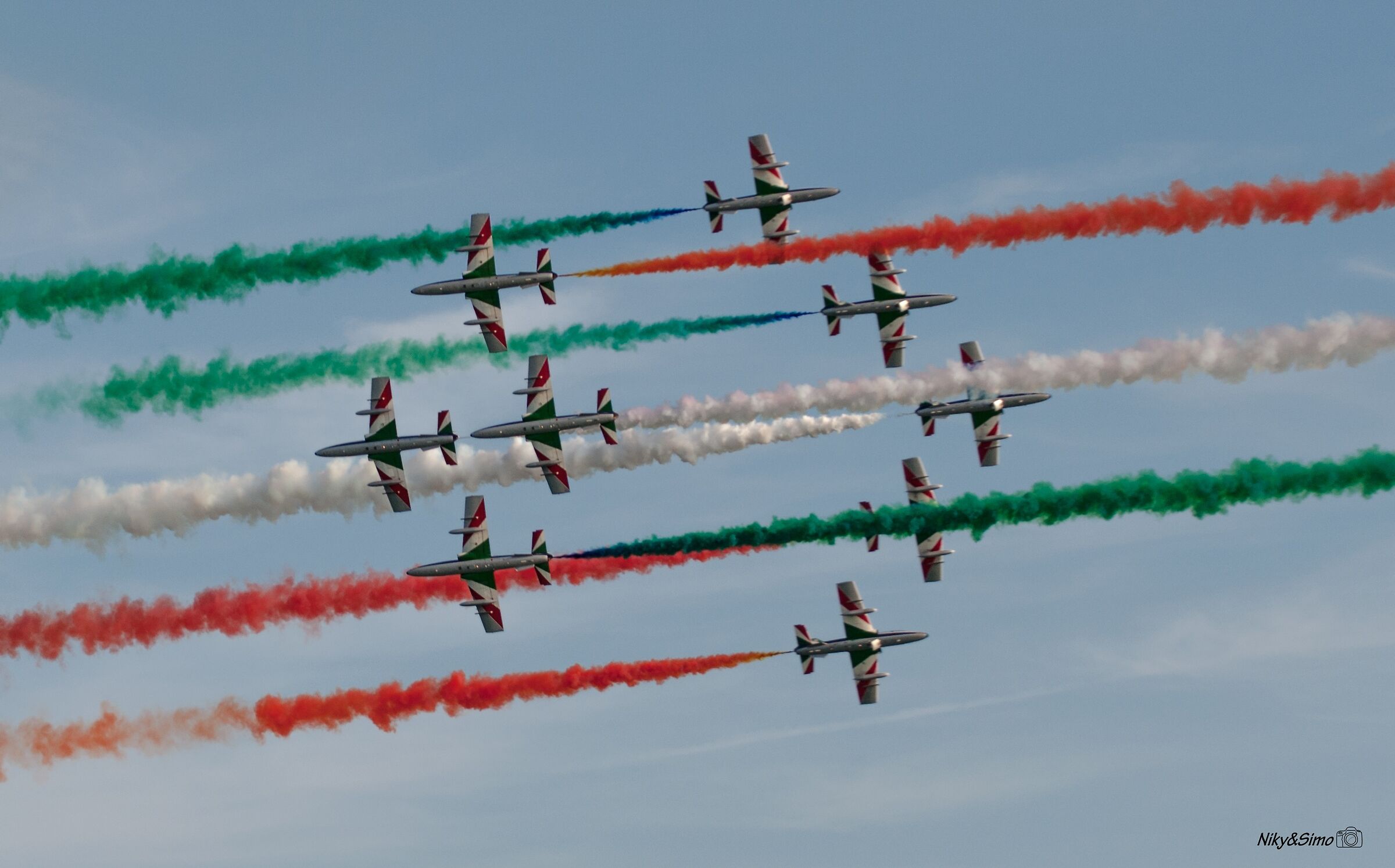 First Cross Arrows Tricolor