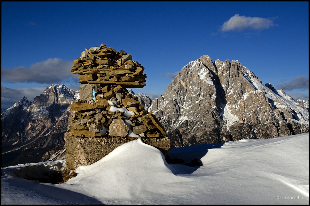 The little man and the background
