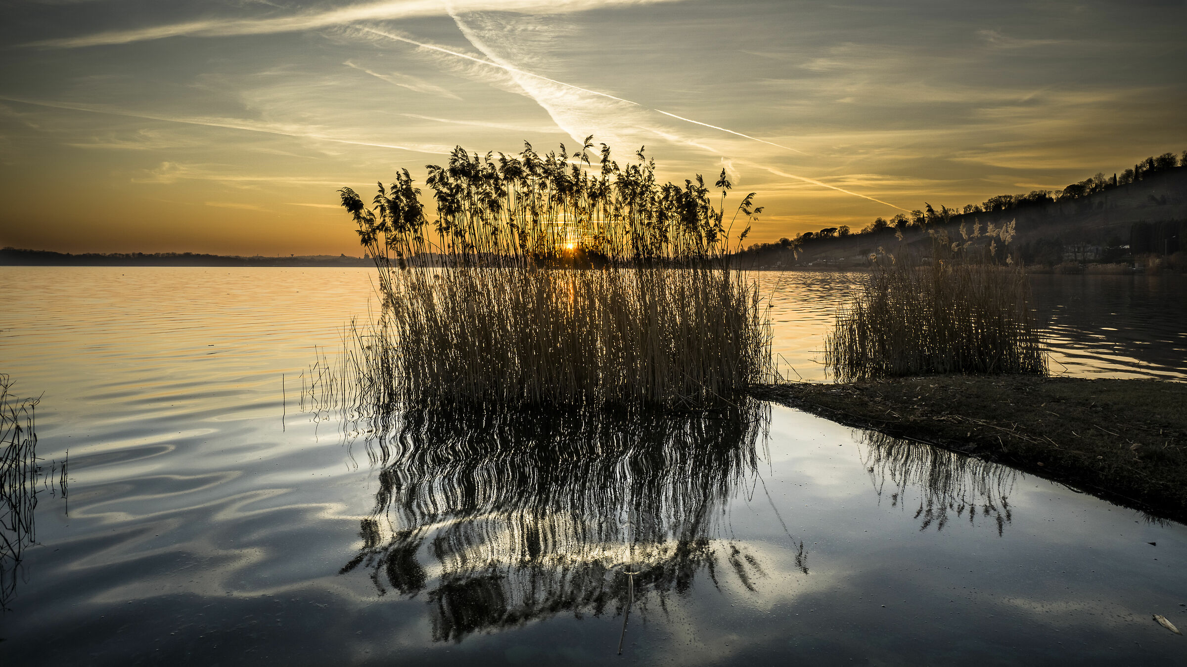 Pusian Lake, sunset