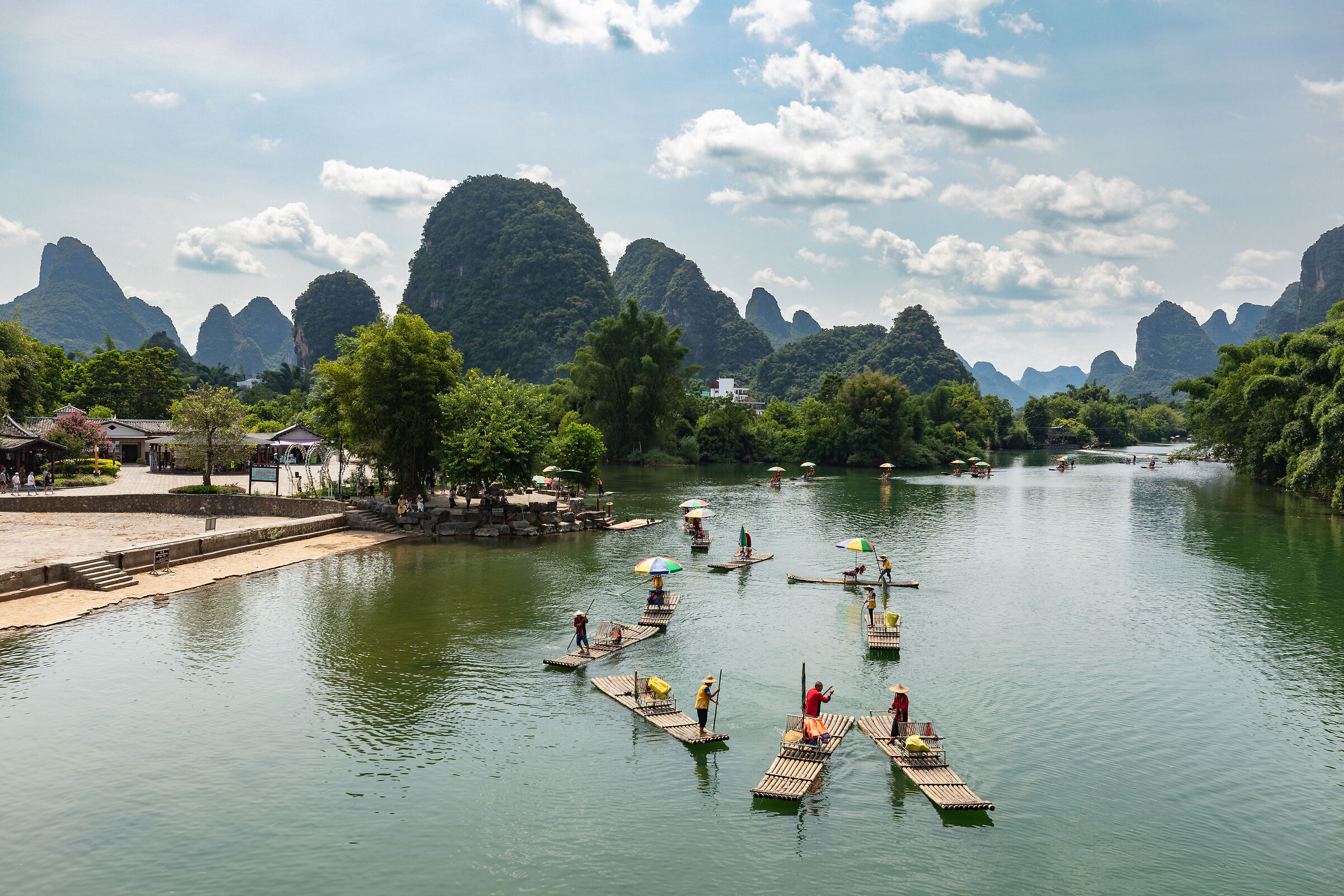 Sailing the River There, CIna