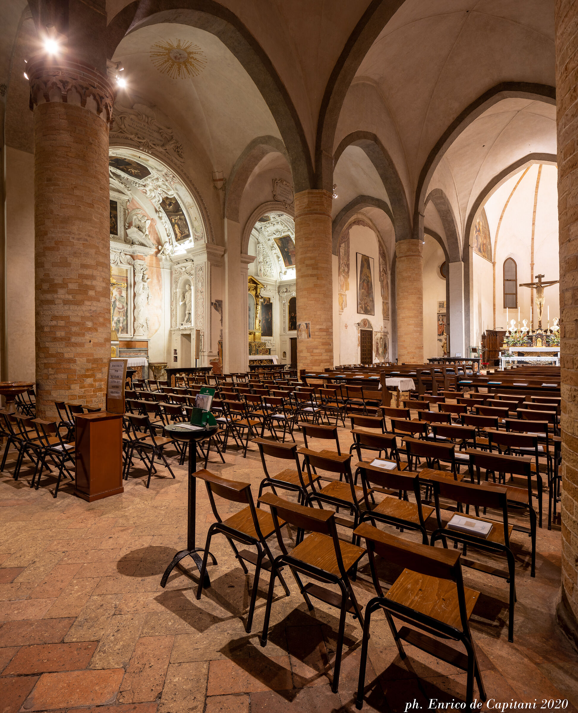Sant'Agnese a Lodi, vista interna sul lato Nord