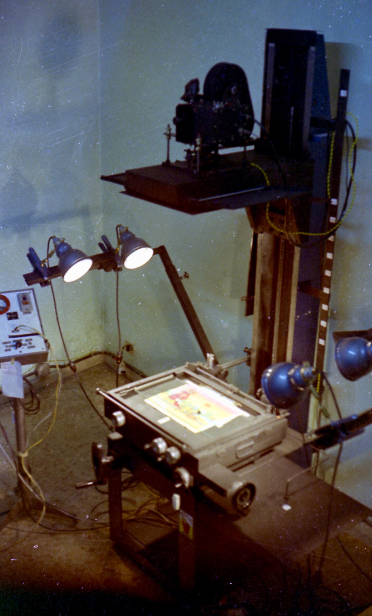 Holder 4 with Arriflex 35 mm