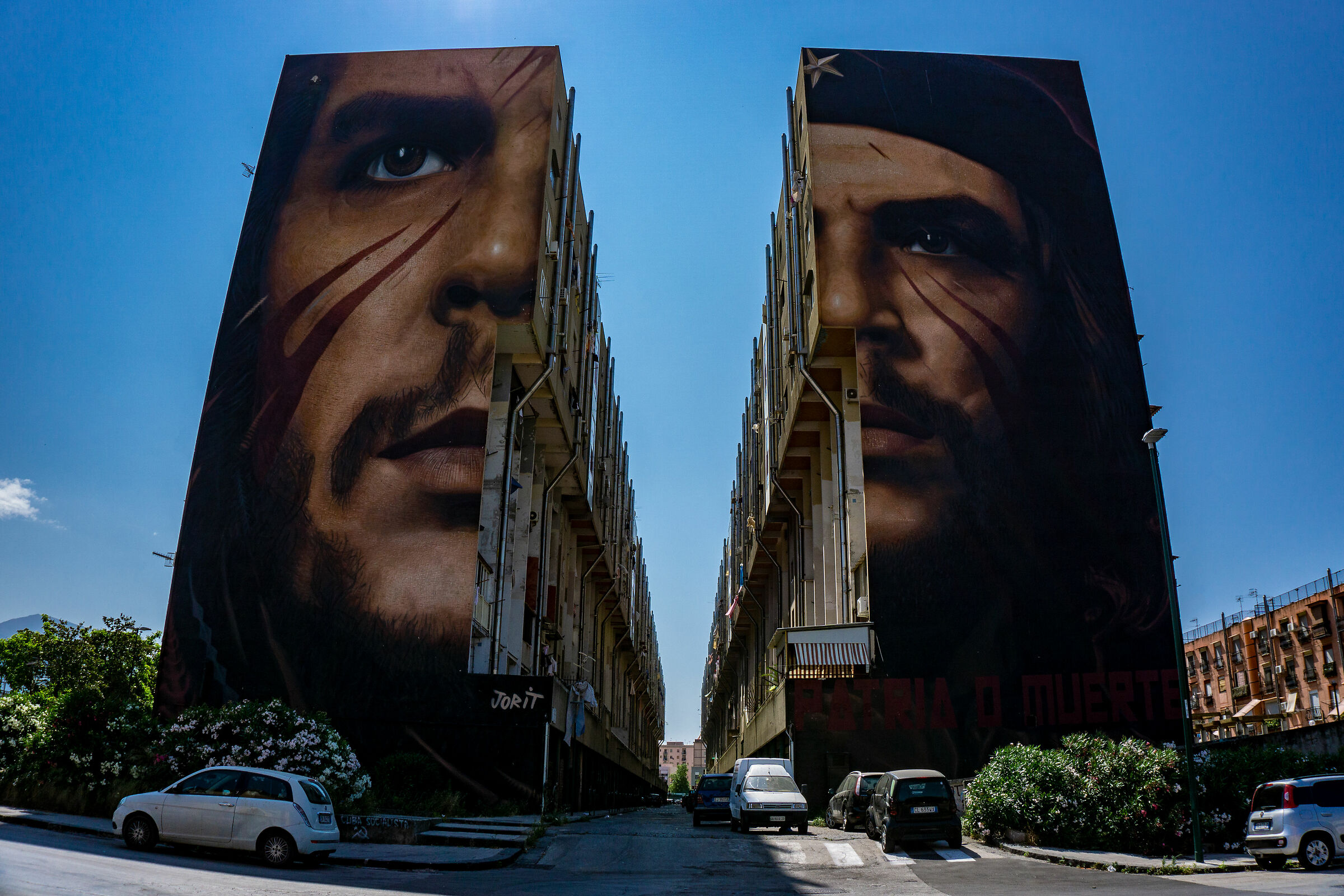 Che Guevara, mural by Jorit