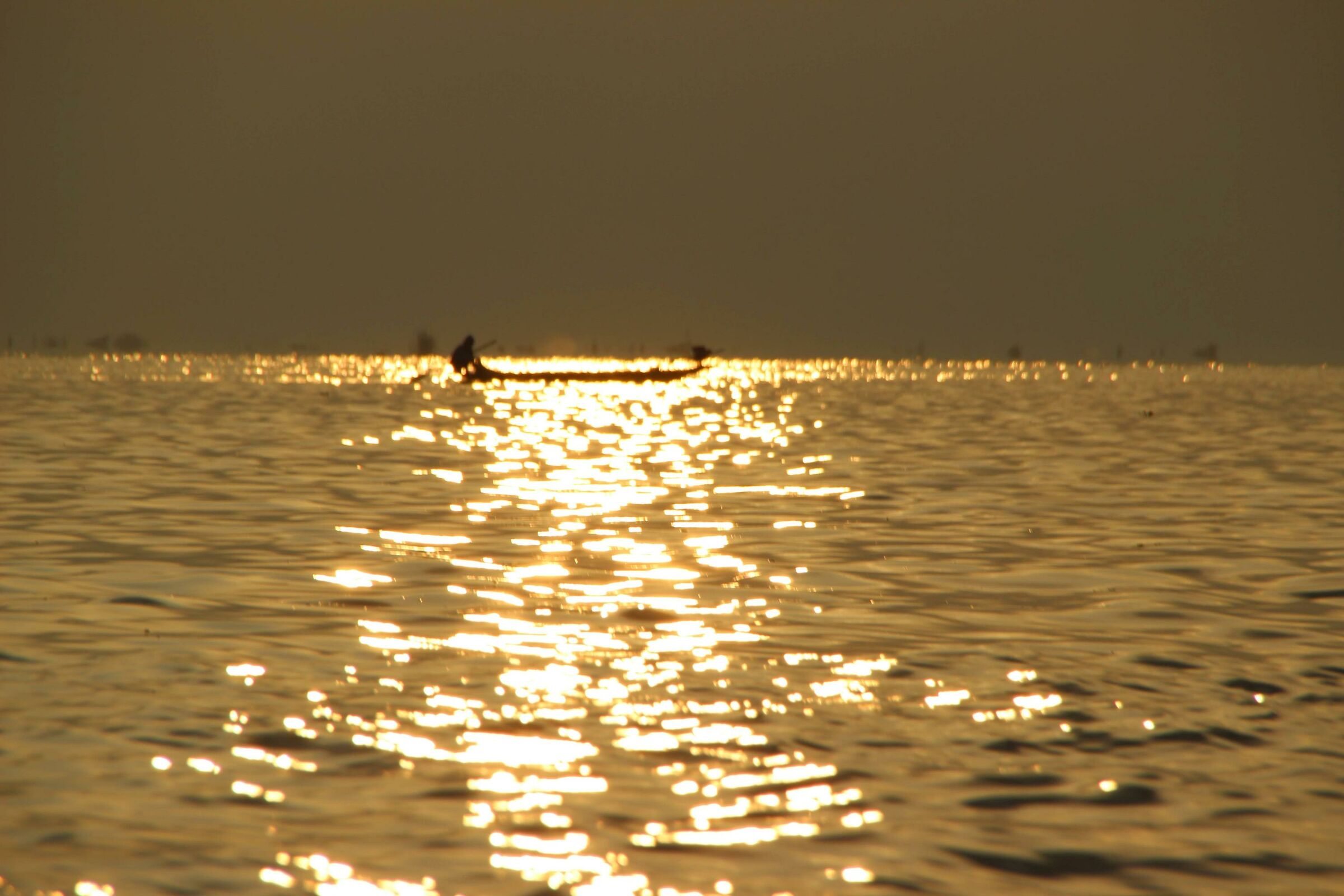 Tramonto sul Lago Inle