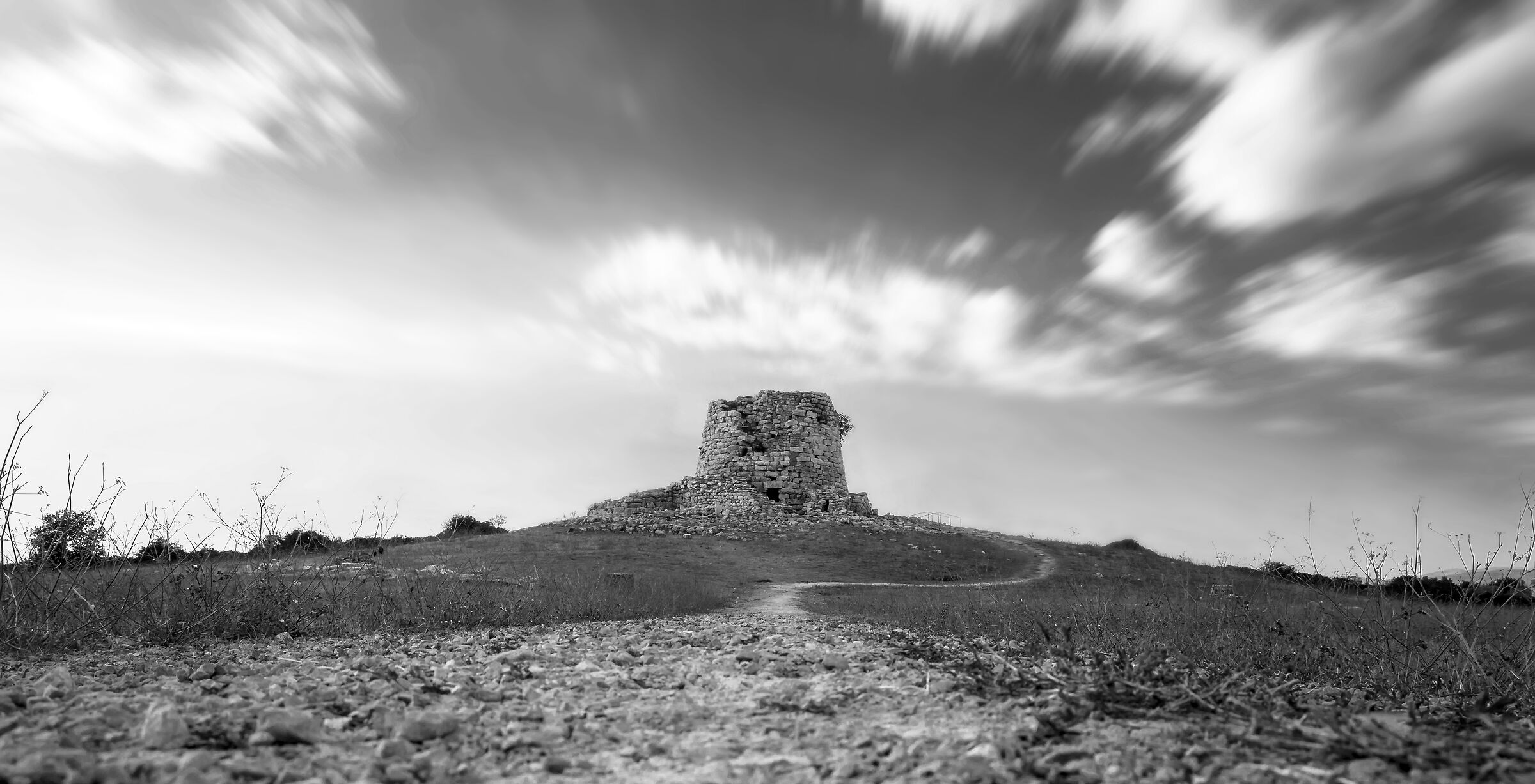 Immobile nei secoli - Nuraghe di Isili