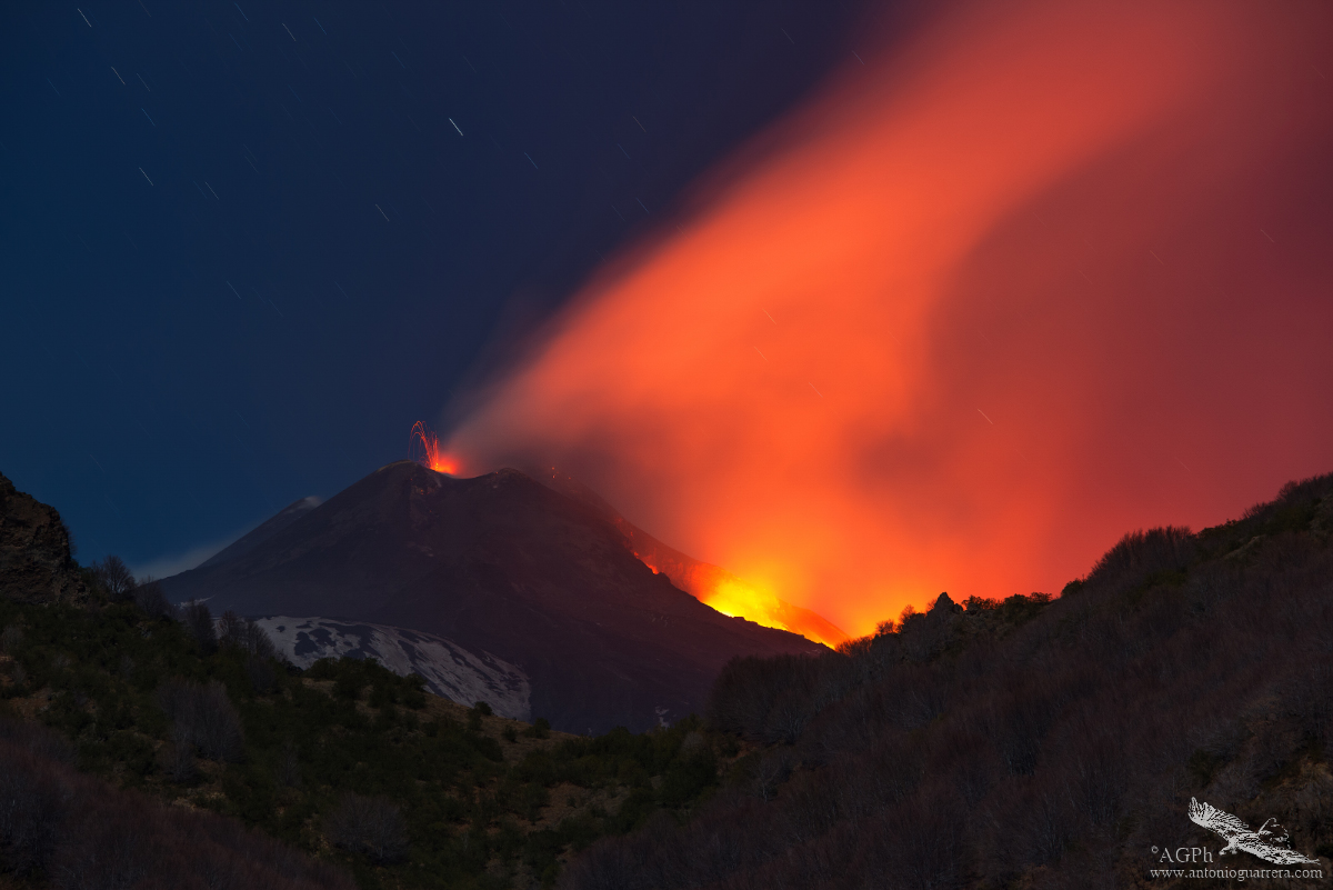 Etna - Night show