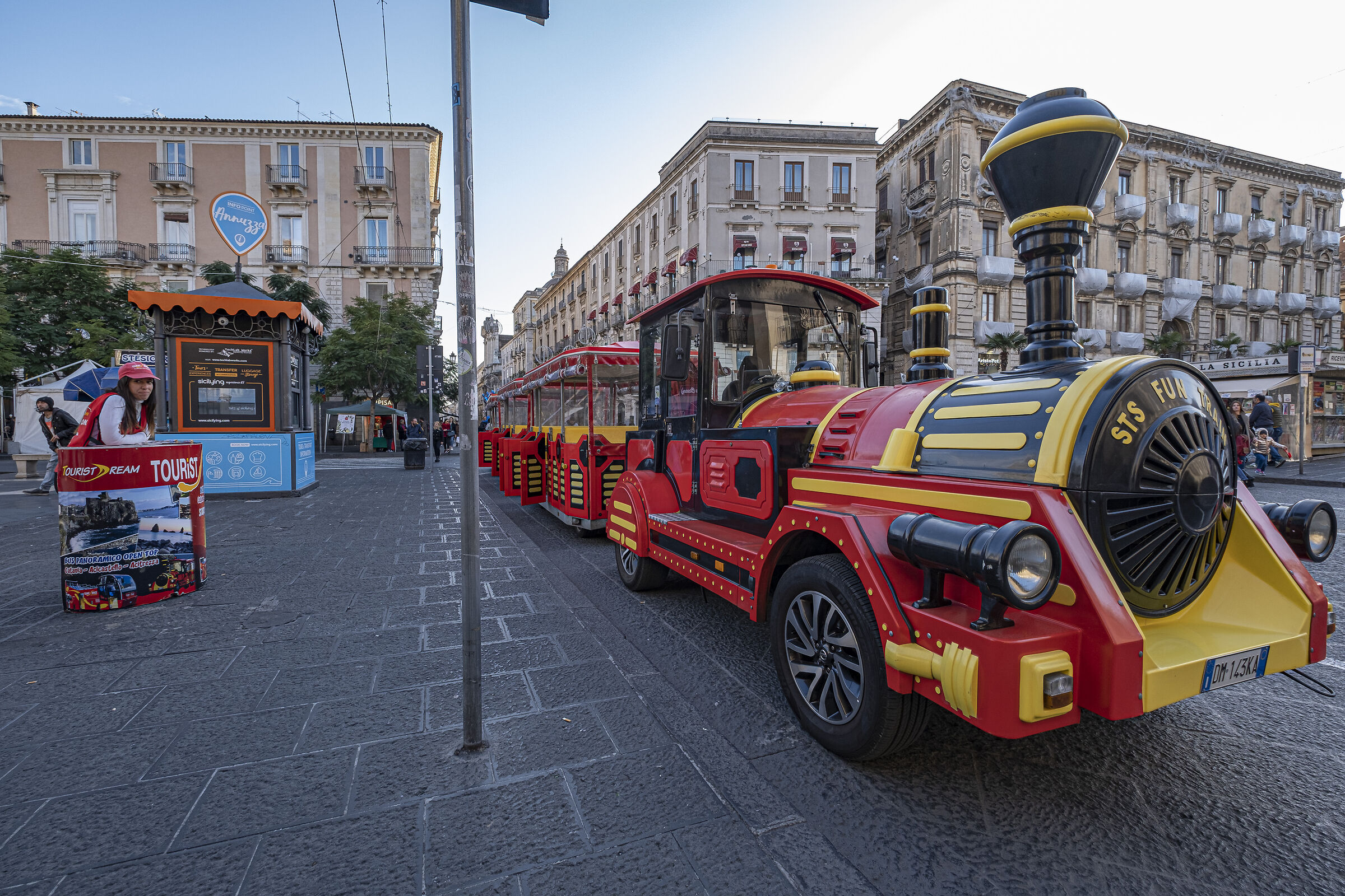 fuji xt3 con 10/24 4r ois  1/125 f5.6 iso 200  10 MM