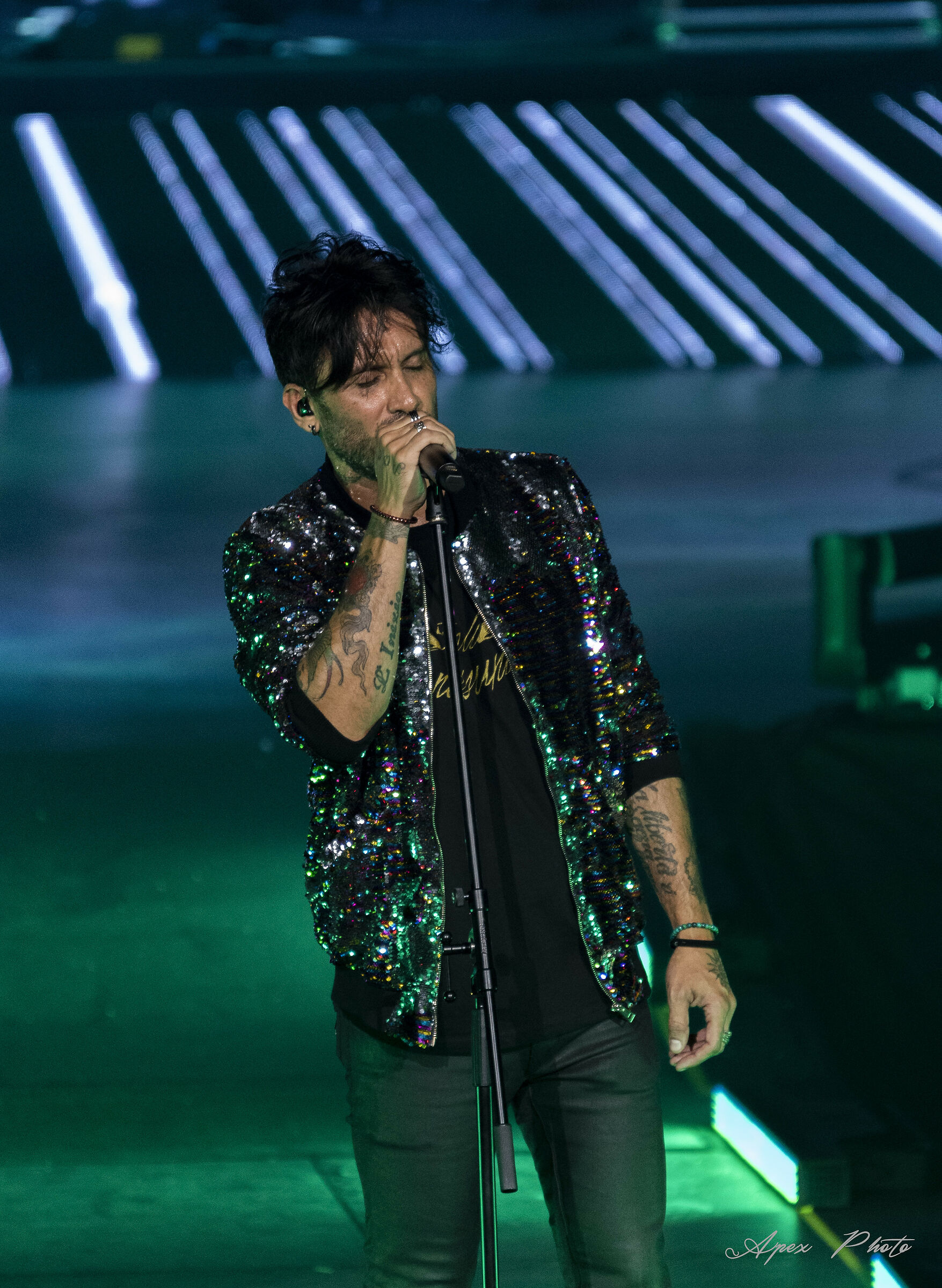 fabrizio moro #figlidinessunotour roma