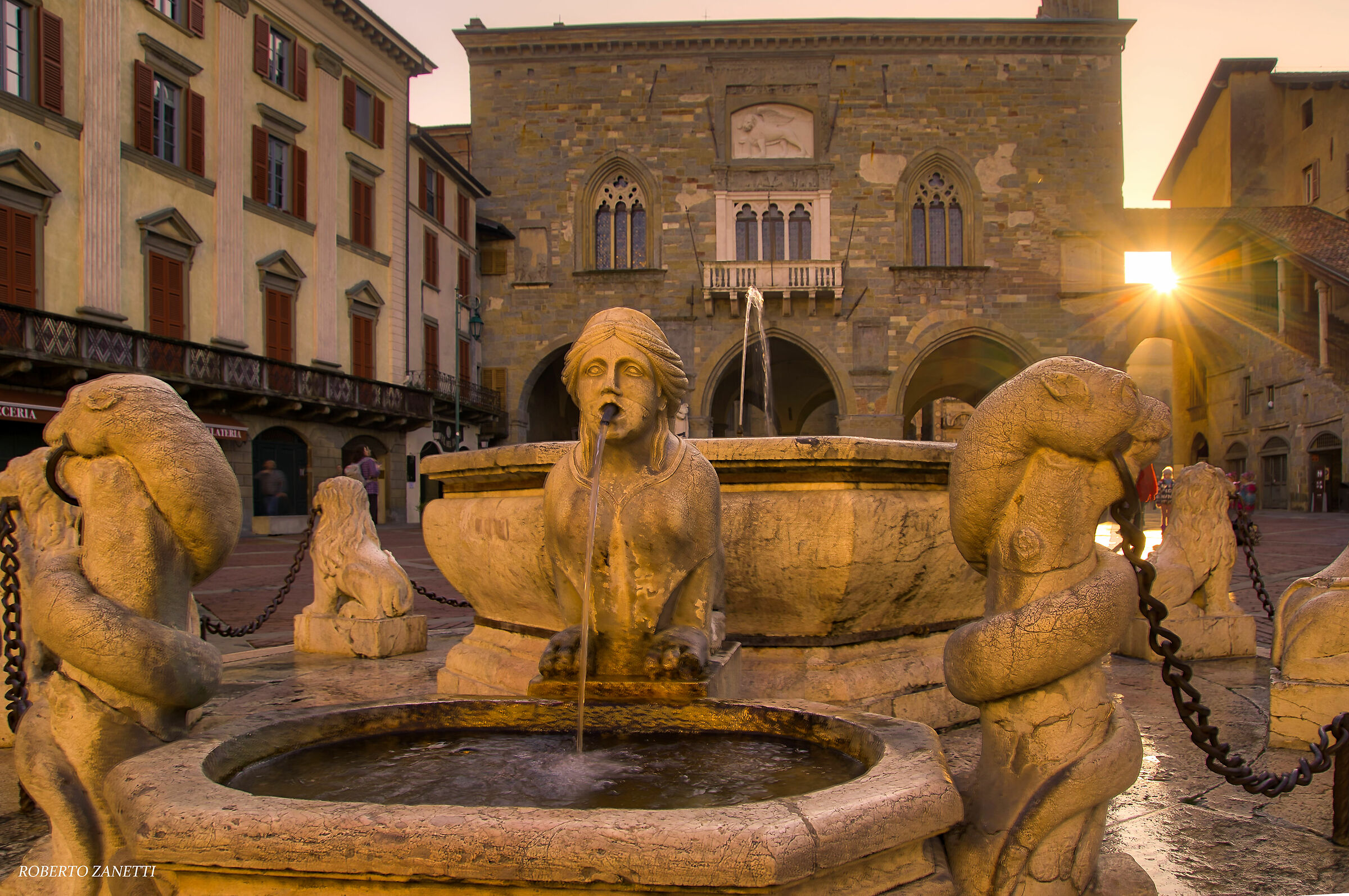 Piazza Vecchia  Bergamo