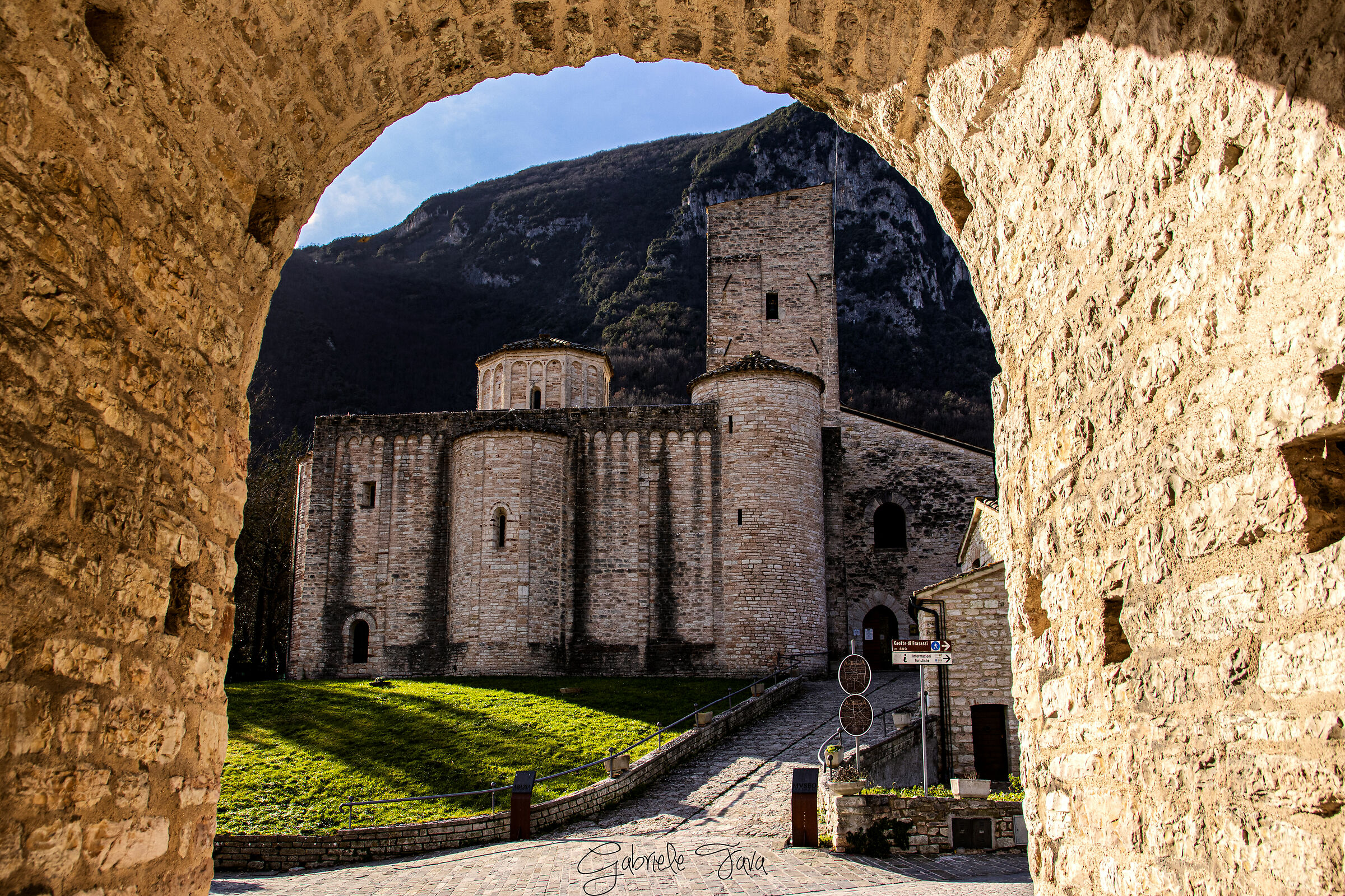 San Vittore alle chiuse (an)