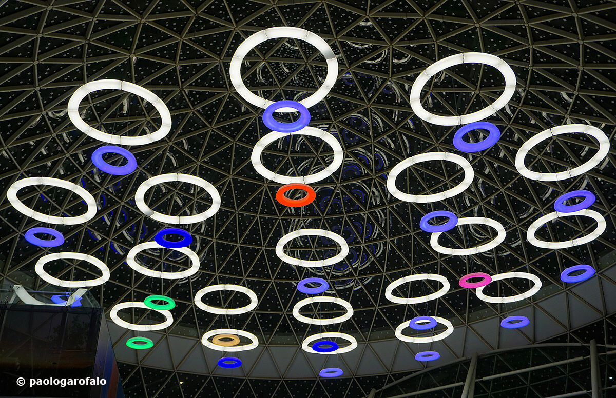 Rings of light
