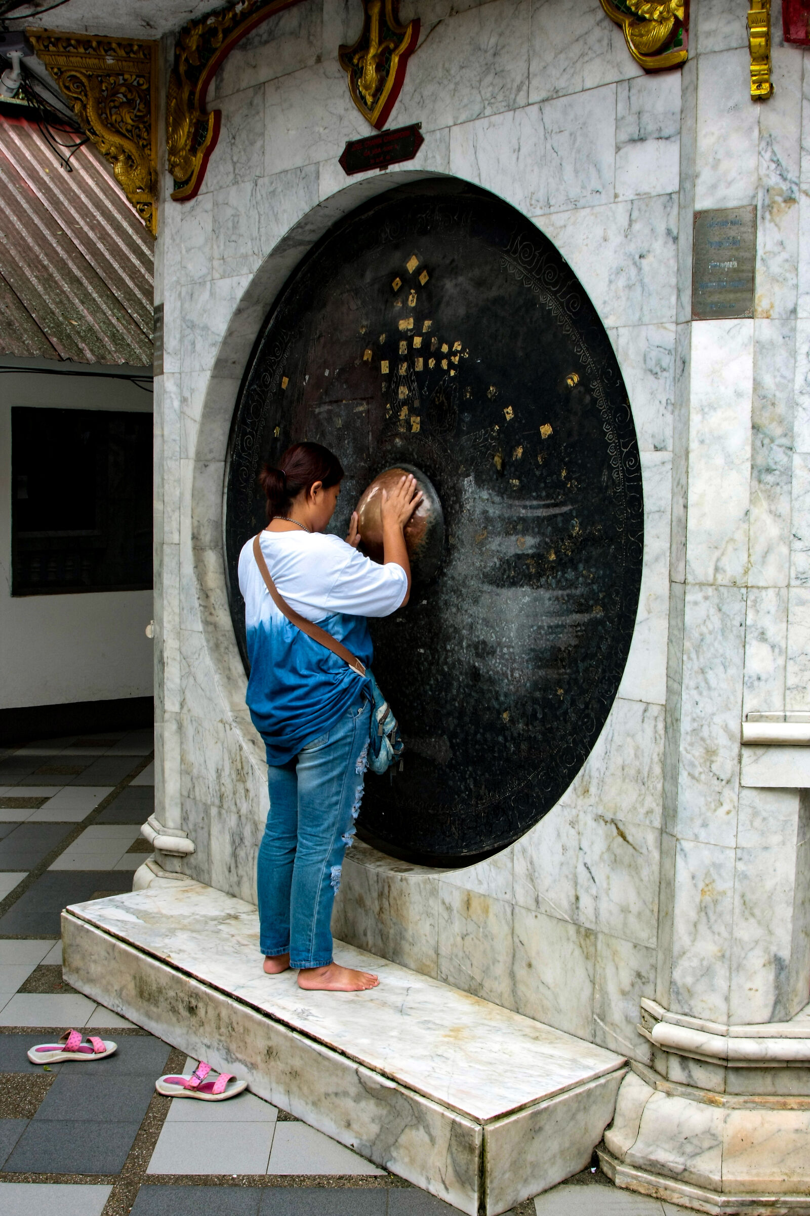 Please in a thousand different ways