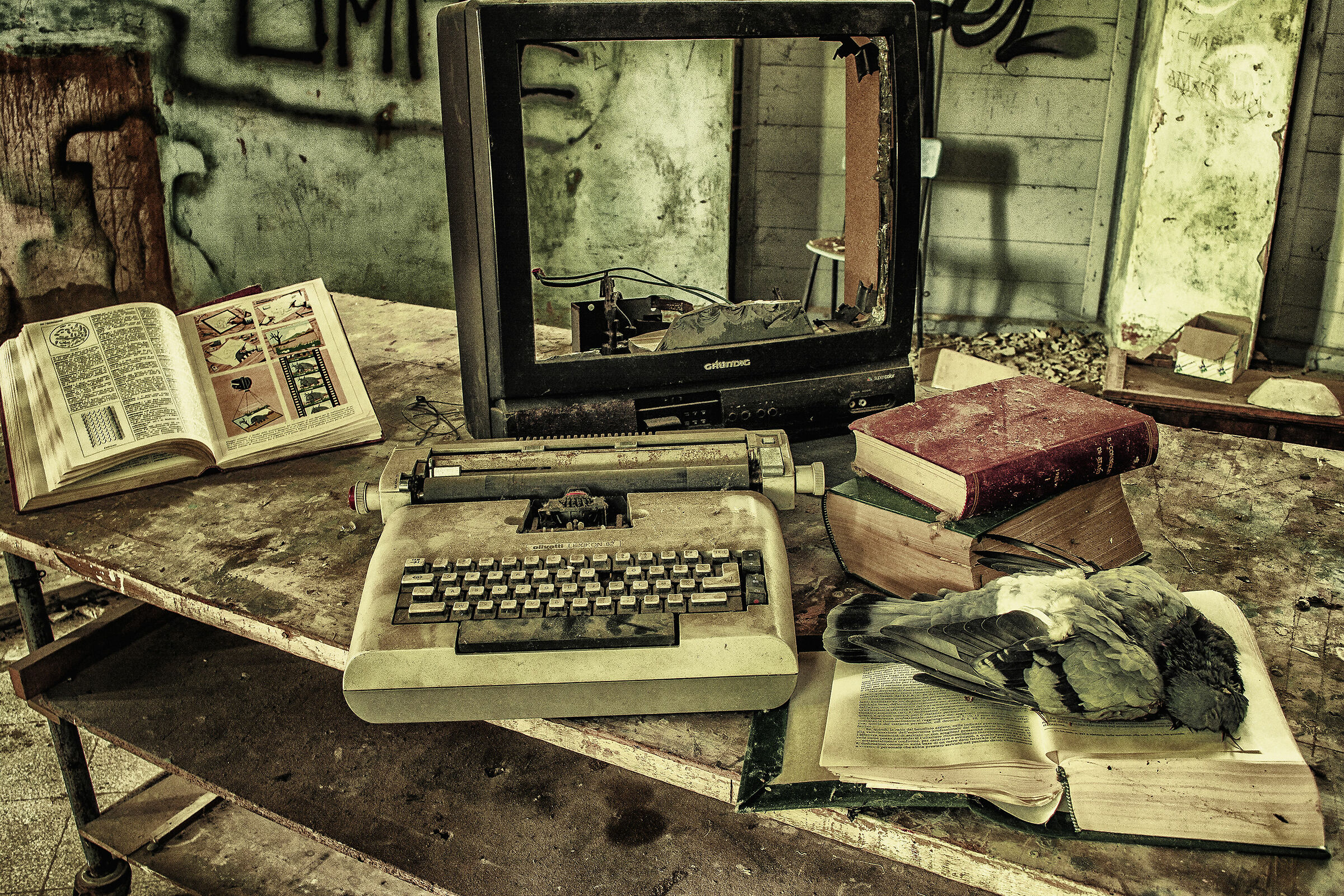 Video killed thoughts and words