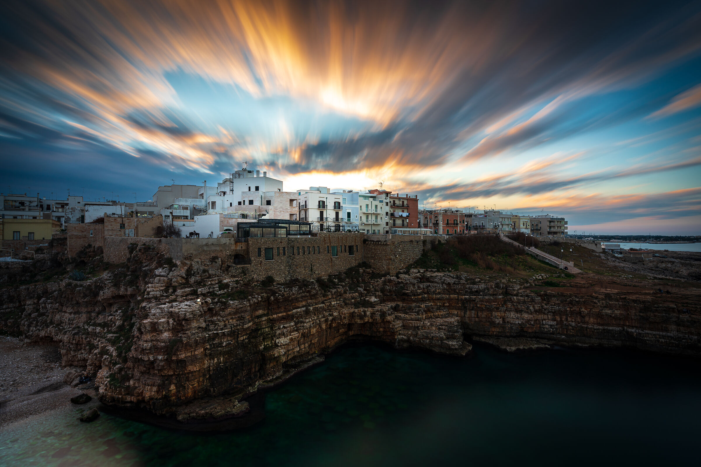 tramonto a Polignano