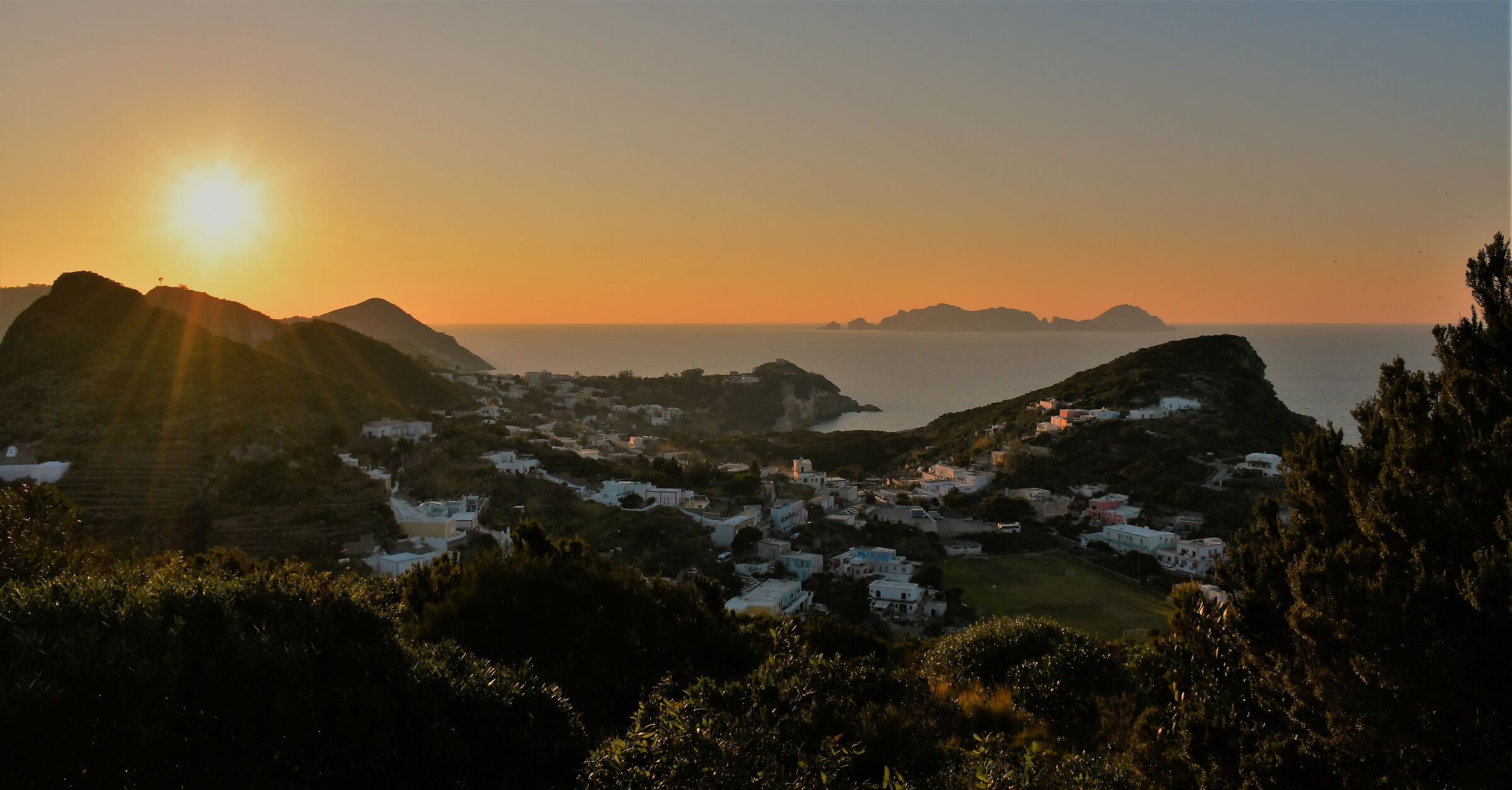 Last rays of sun at the Furna - Ponza