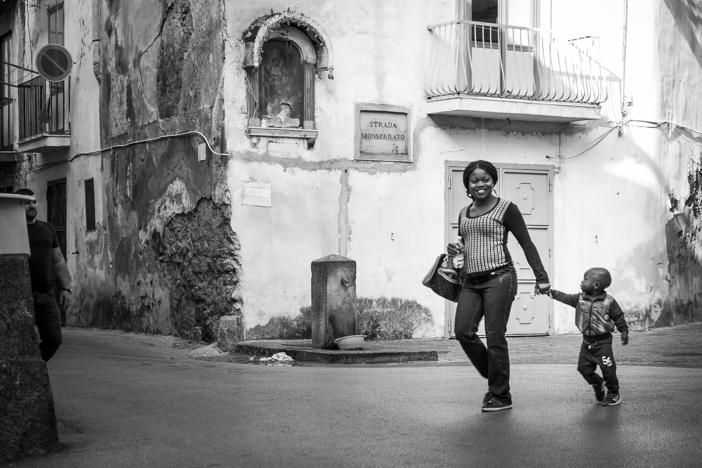 Pr le strade di Aversa...