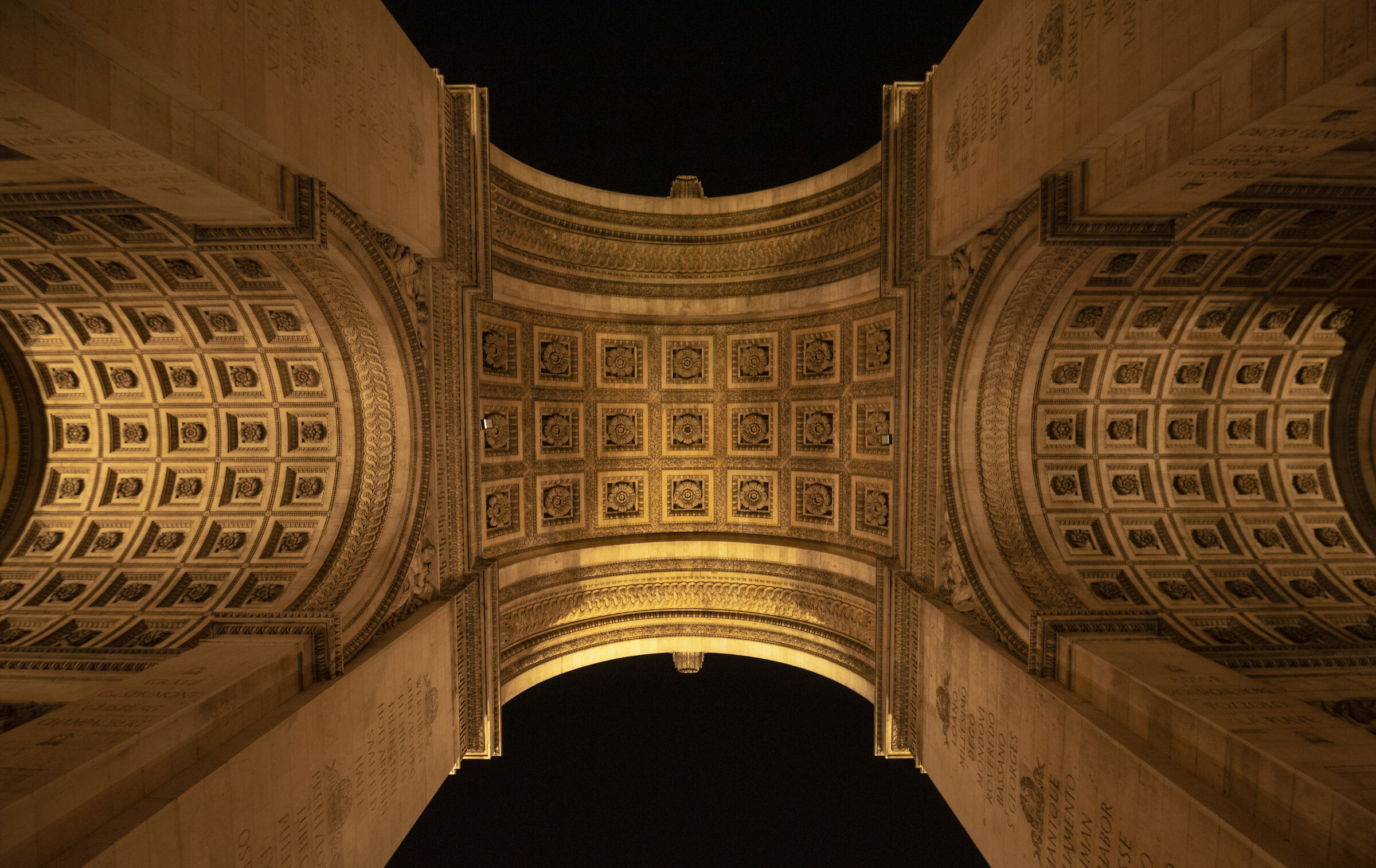 Arc de Triomphe - Paris