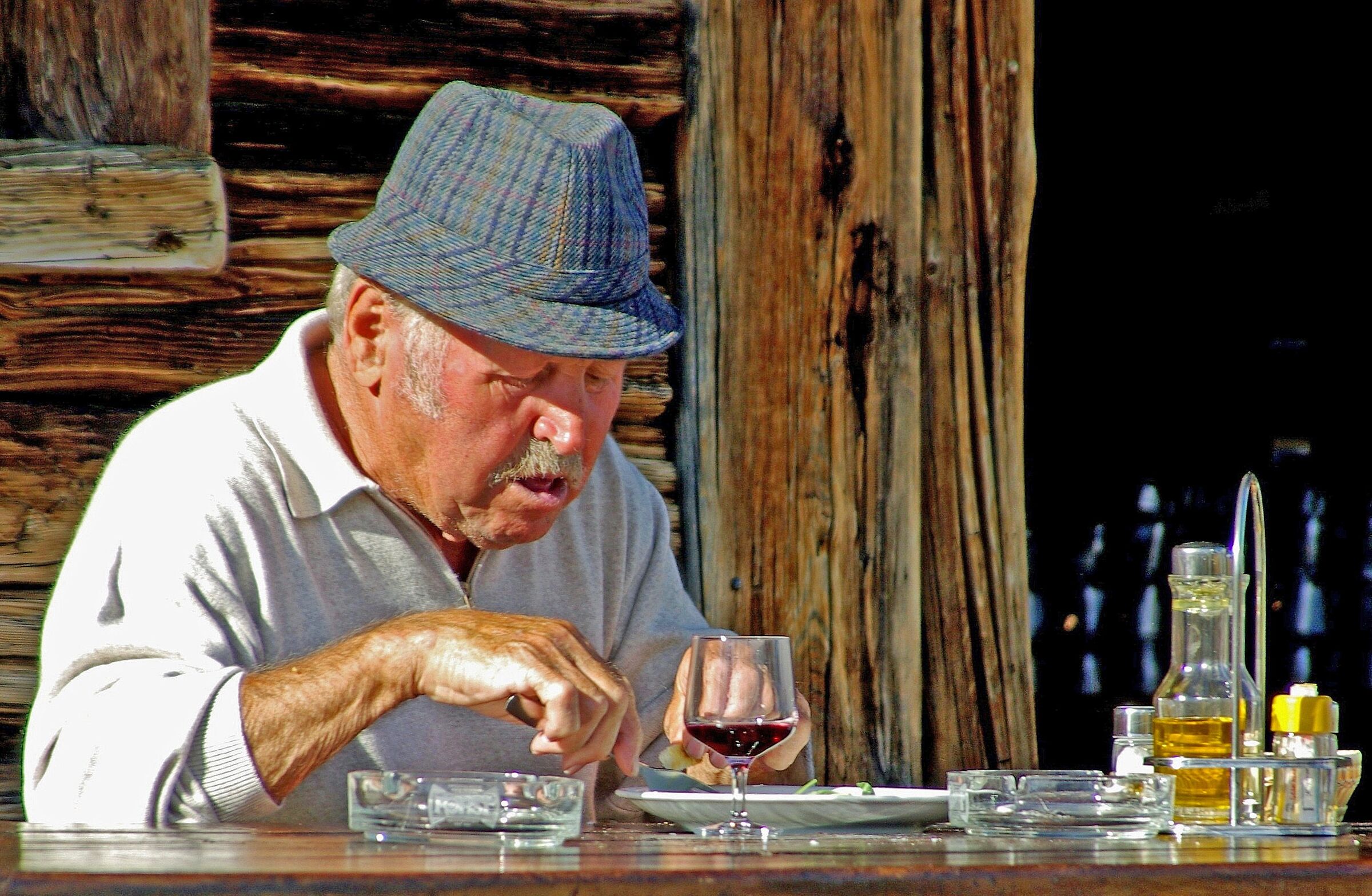 Anziano all'Alpe di Siusi