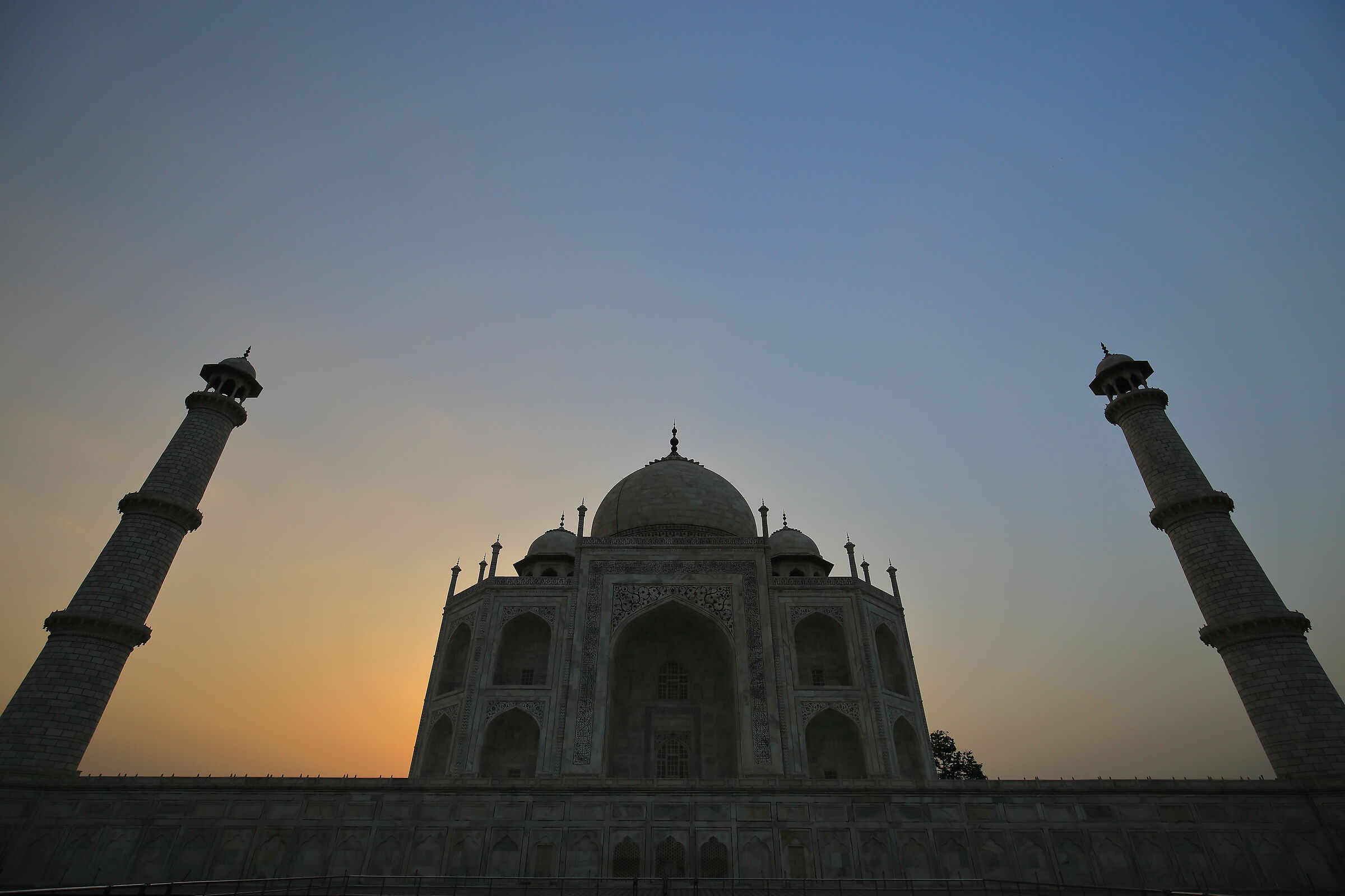 The Taj Mahal at dawn