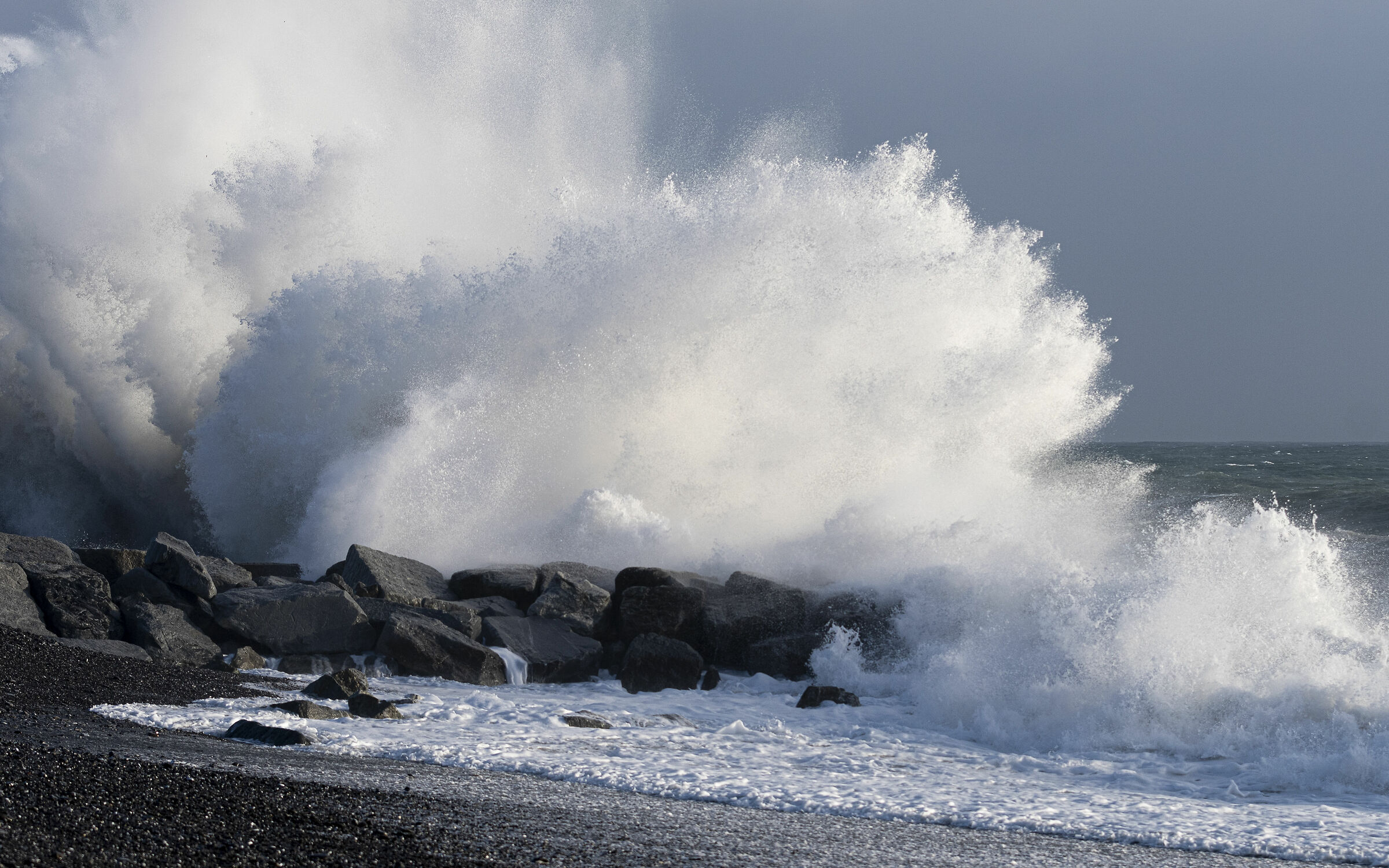 L'impatto - Mareggiata Genova 10-02-20