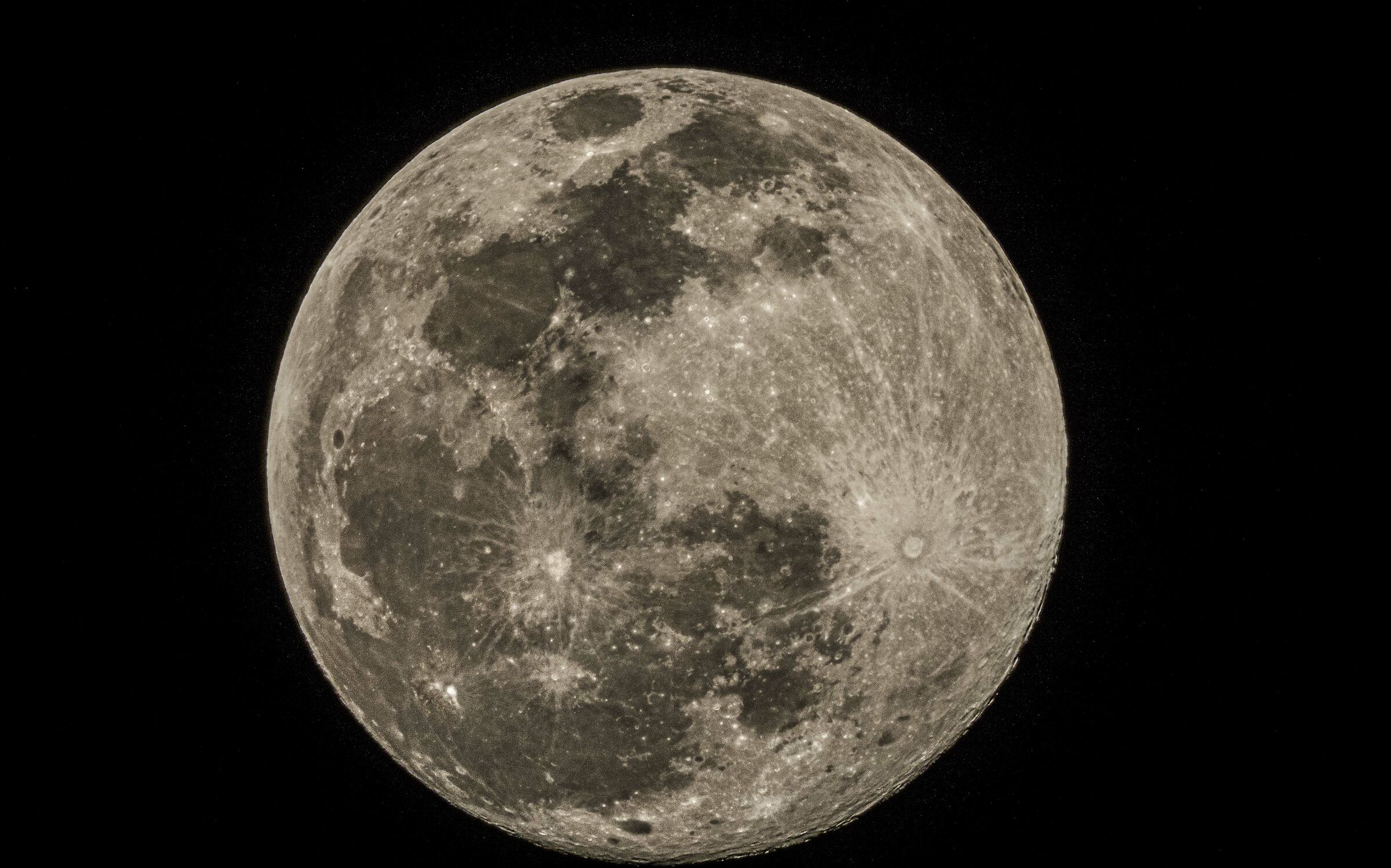Superluna