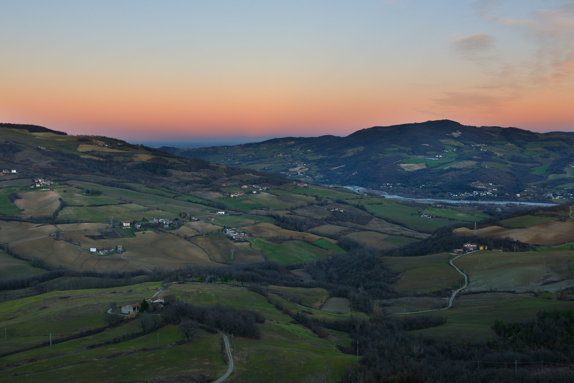 Valtrebbia dalla cima di pietra Perduca