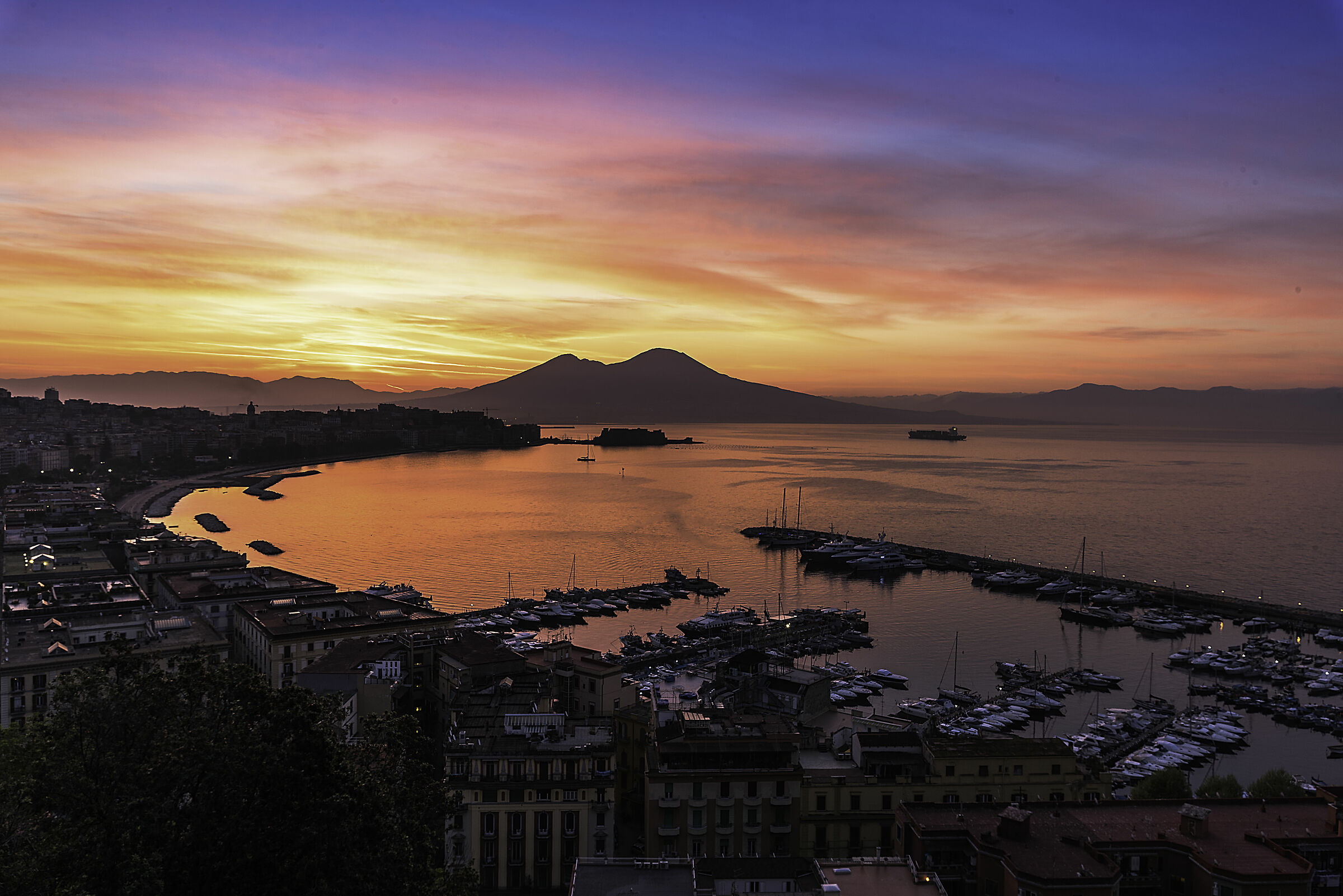 Sunrise in Naples