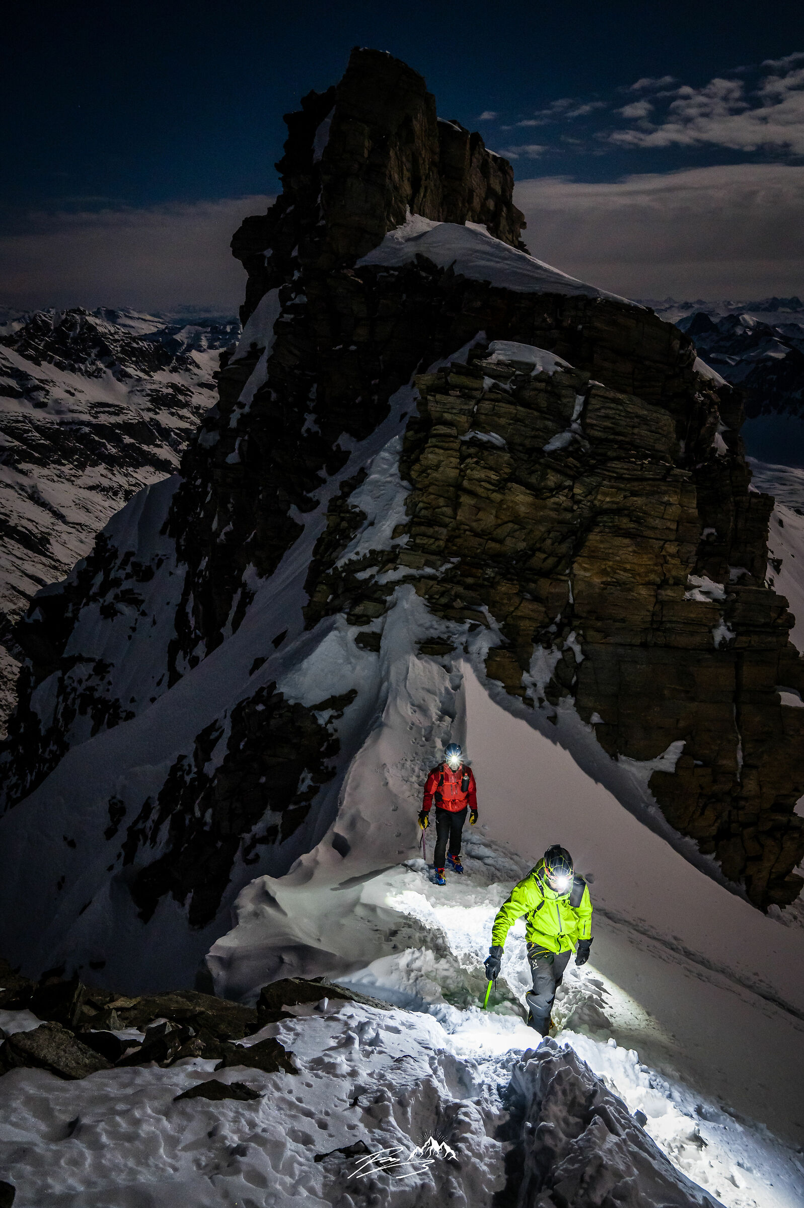 Zapporthorn, Invessm
