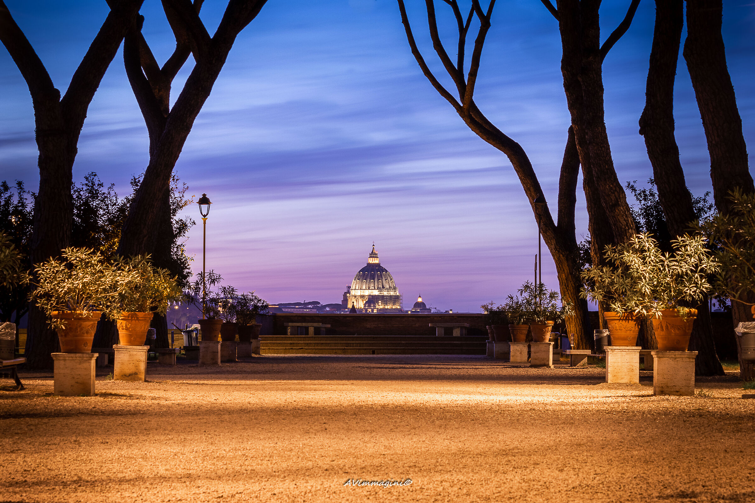 Atmosphere of a sunset in Rome...