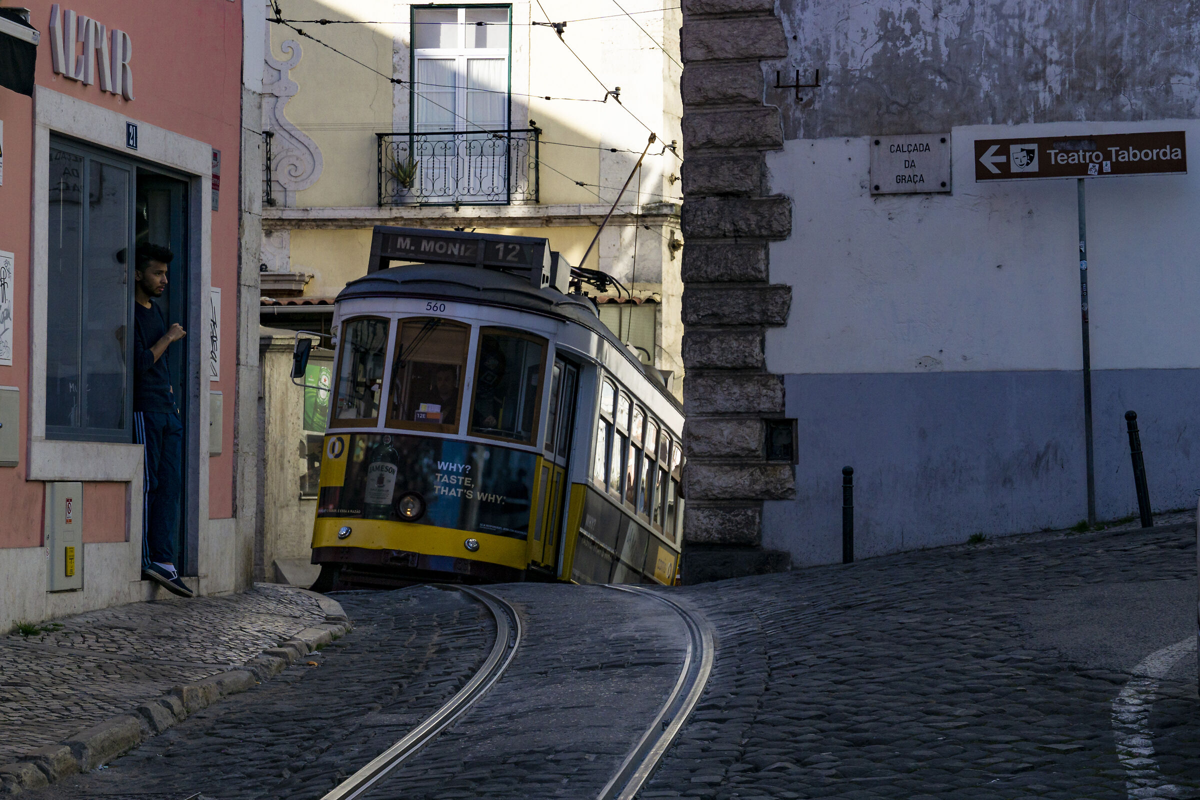 Serpentine with dig to the left