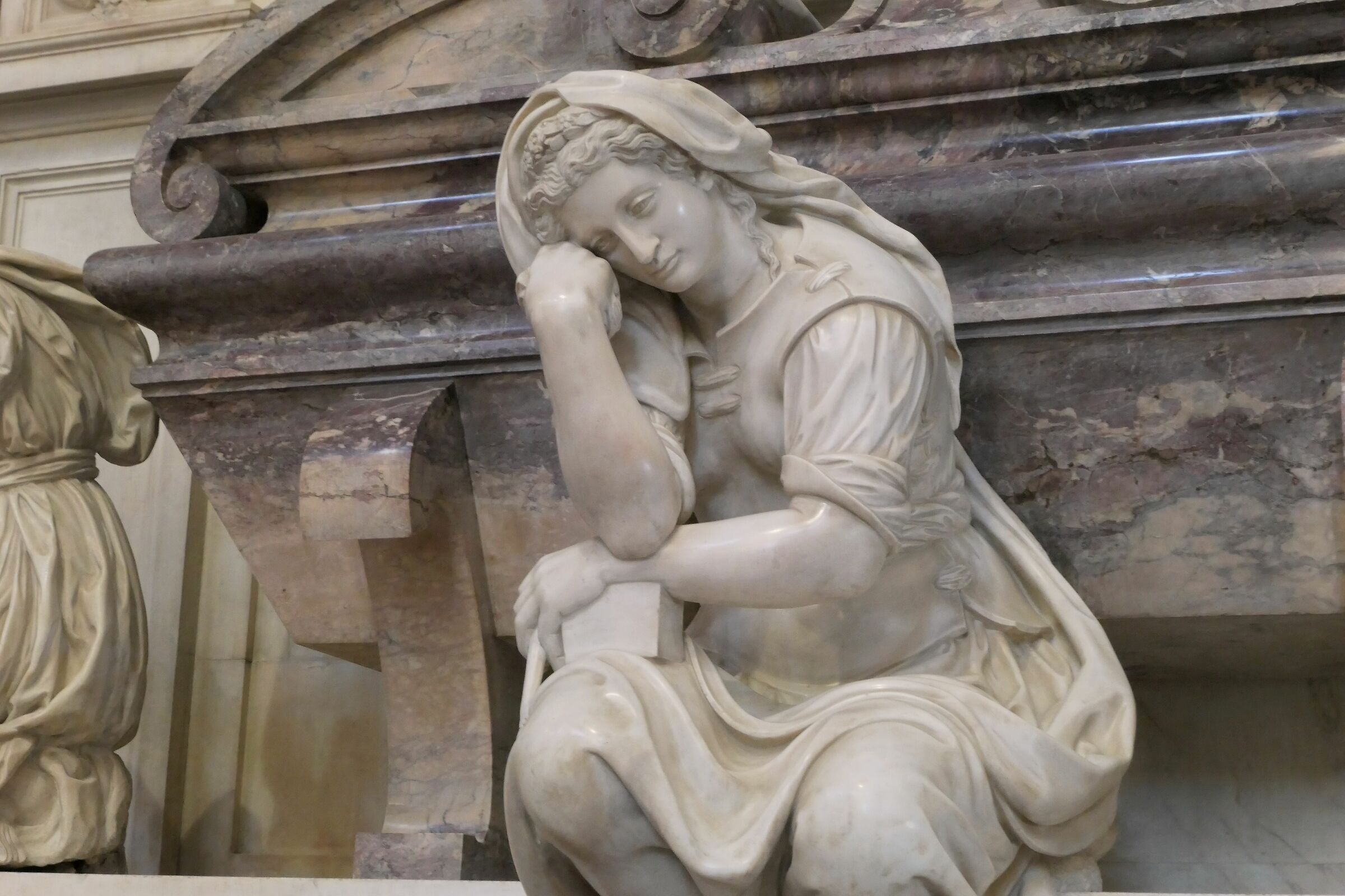 Holy Cross - Giorgio Vasari Michelangelo's Tomb