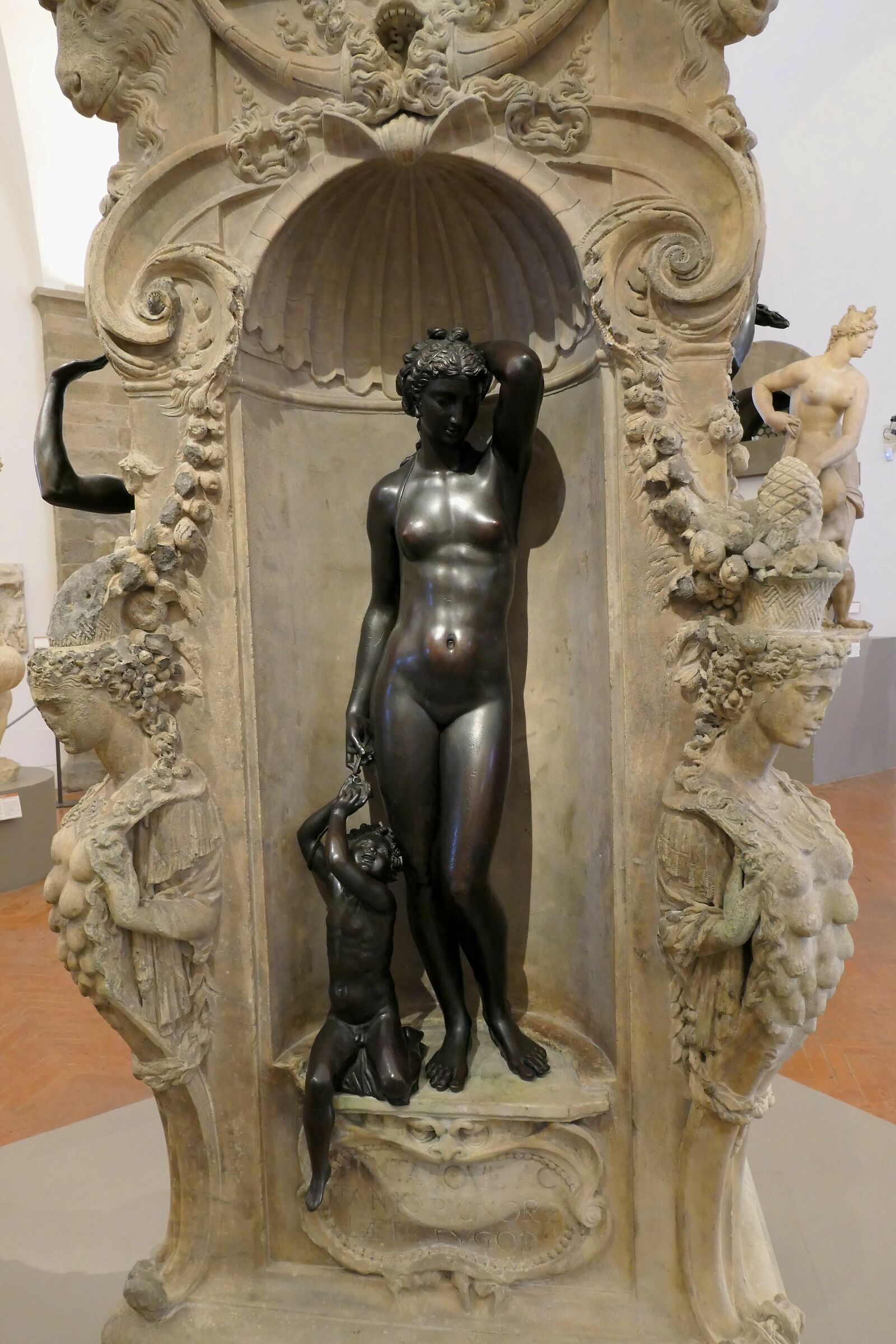 Museo del Bargello - Base originale del Perseo