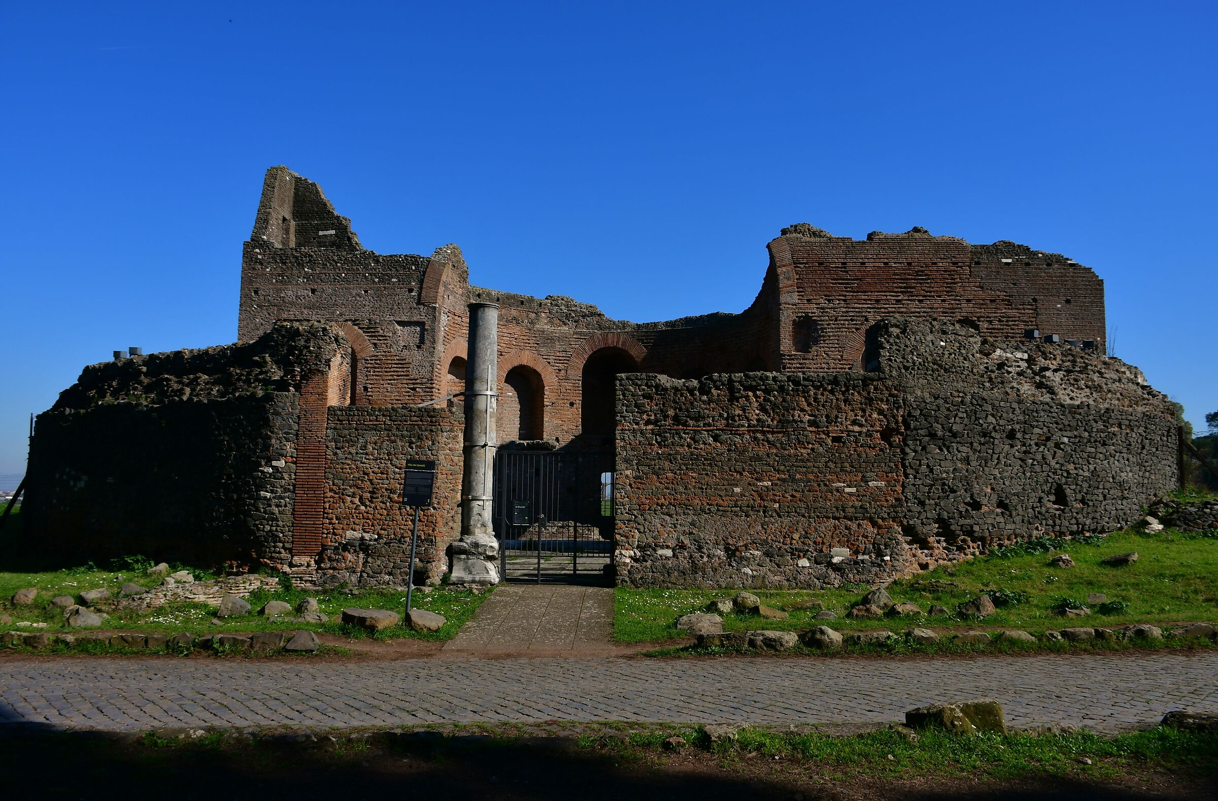 Rome Appia Ancient Villa of quintupling