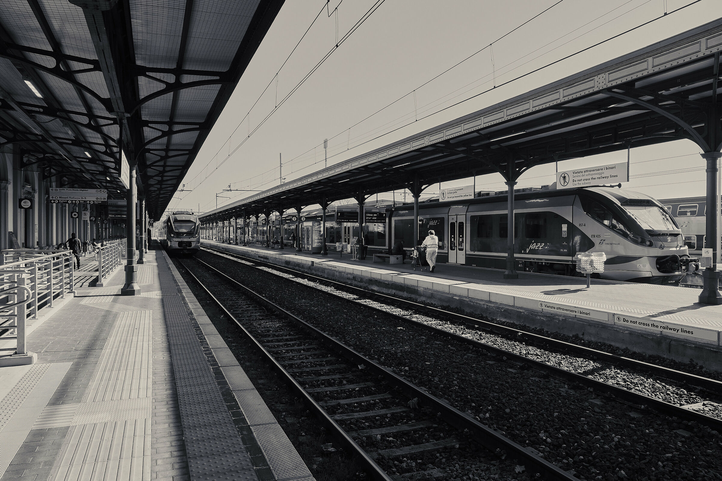 ....la stazione............