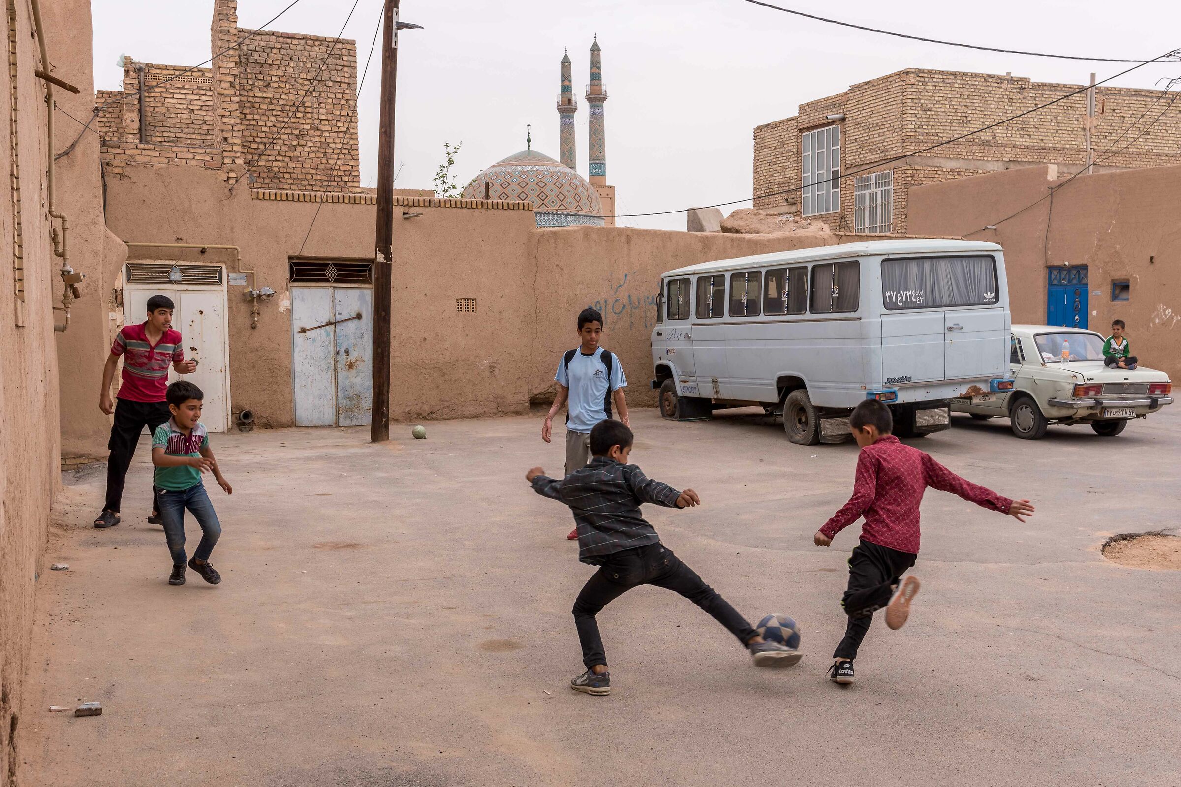 Partitella under the Dome