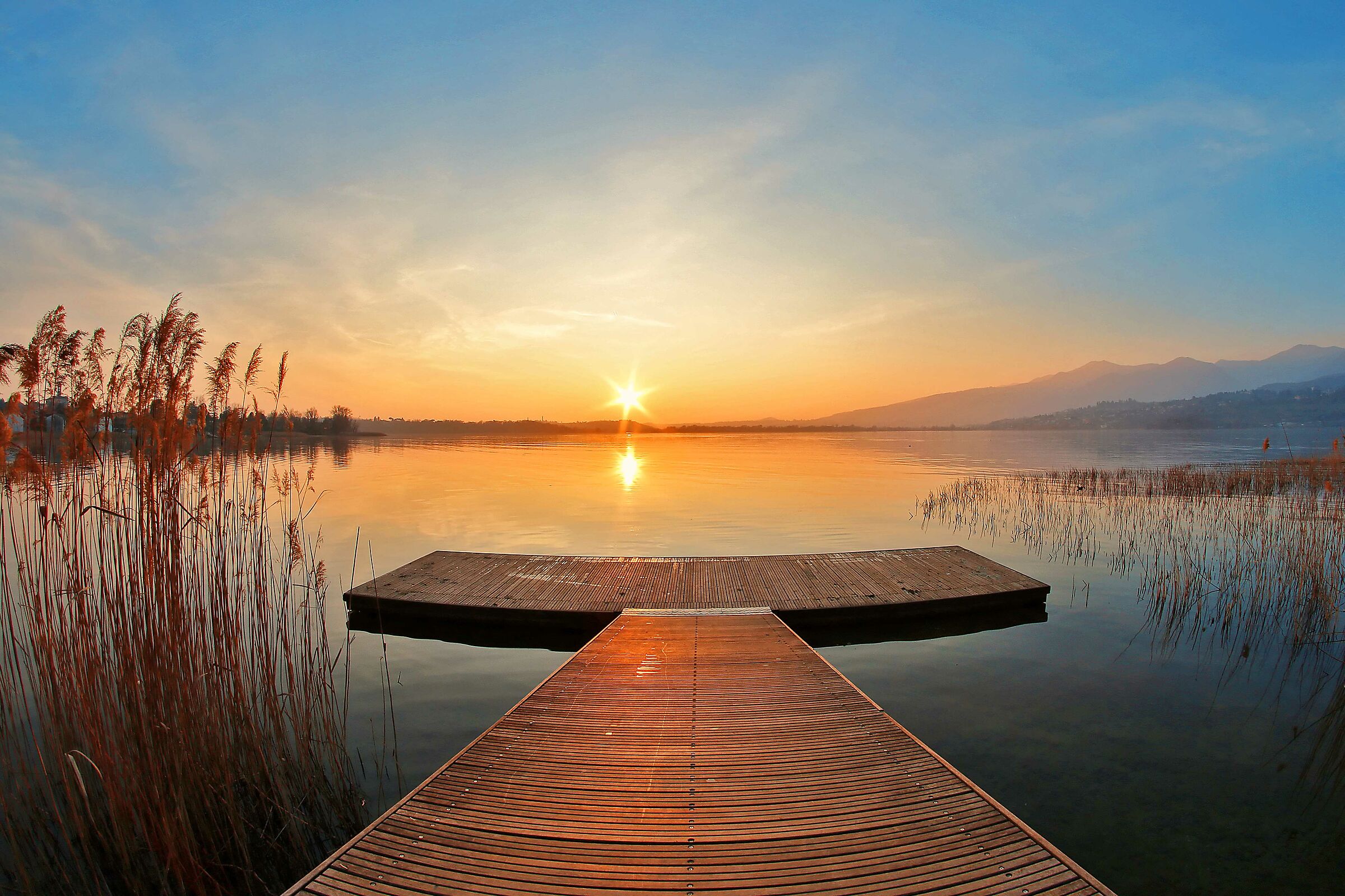Lago di Pusiano -Tramonto