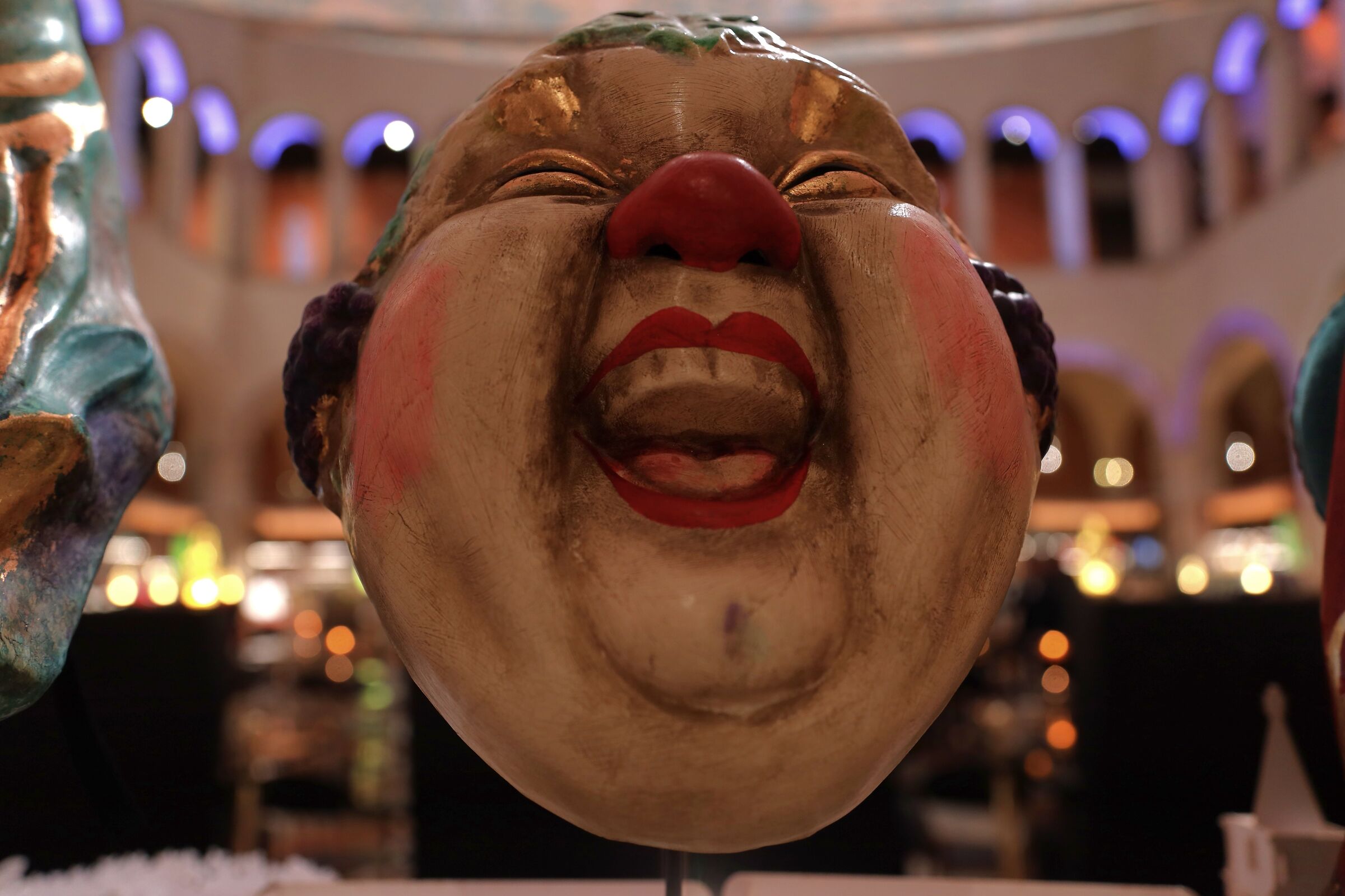 E facciamoci una risata...